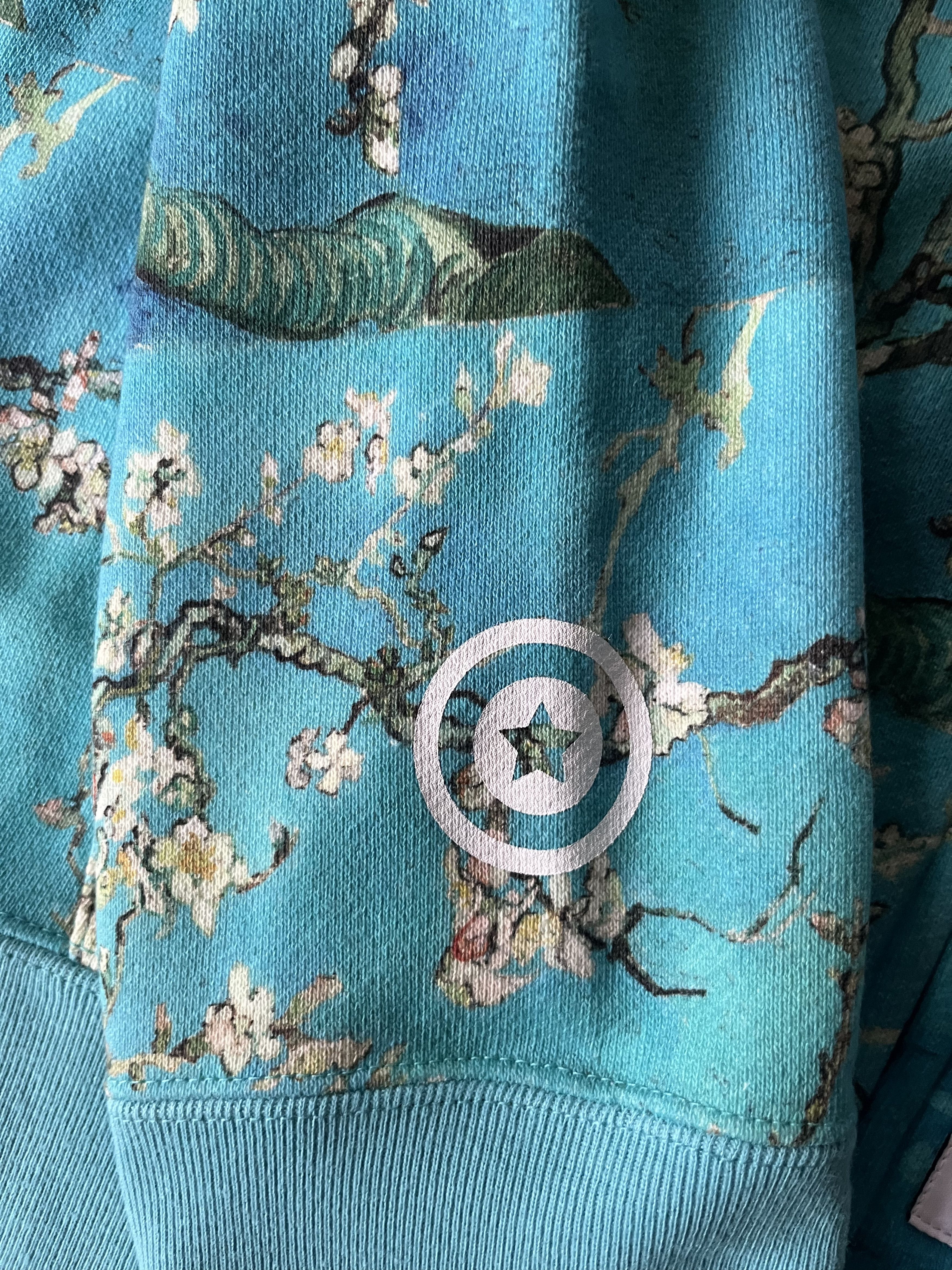 Bape BAPE VAN GOGH MUSEUM SHARK FULL ZIP HOODIE SAX Size US L / EU 52-54 / 3 - 18 Thumbnail