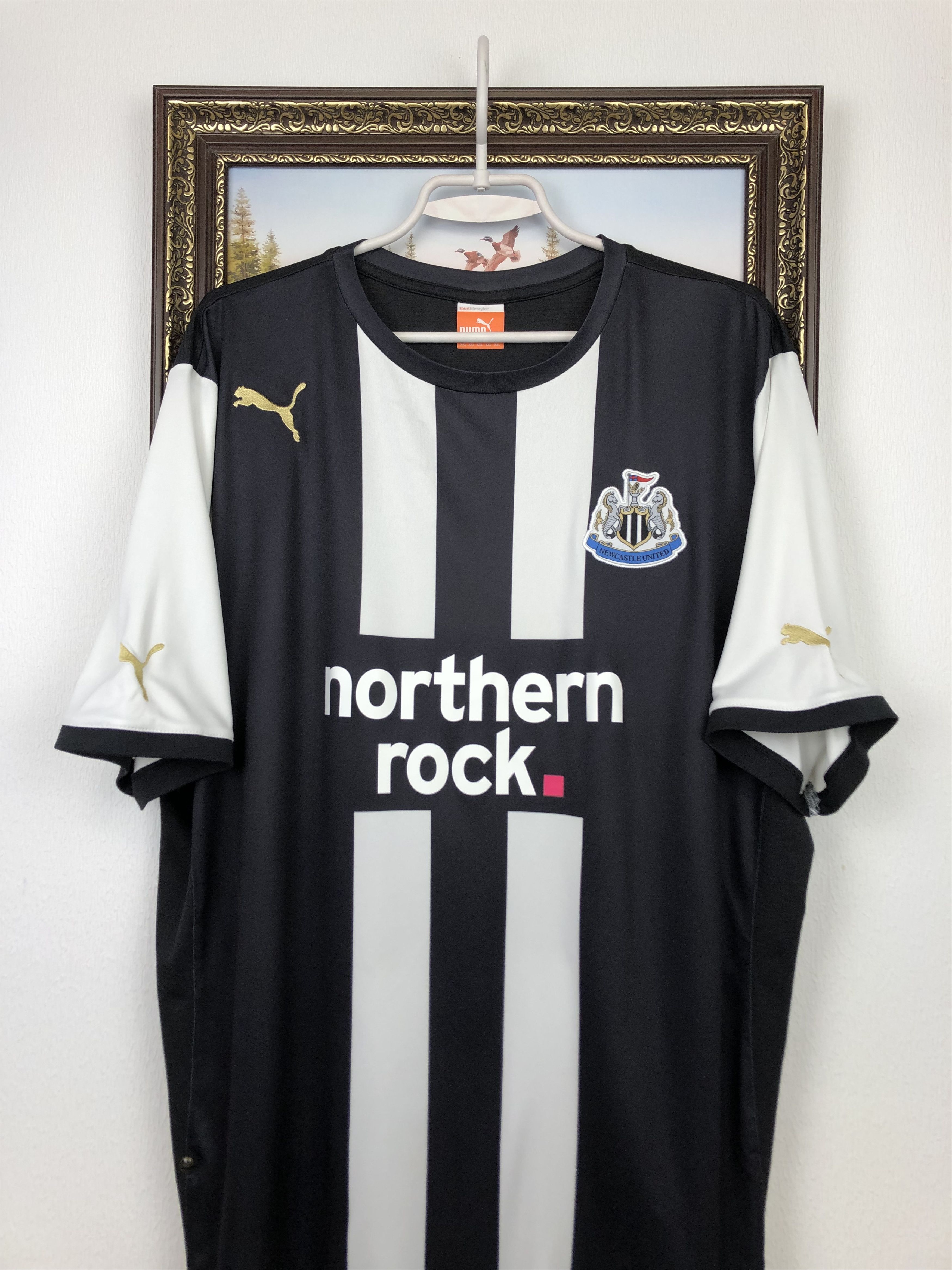 Puma Newcastle Home football shirt 2011 Soccer Puma Jersey Trikot Size US XXL / EU 58 / 5 - 2 Thumbnail