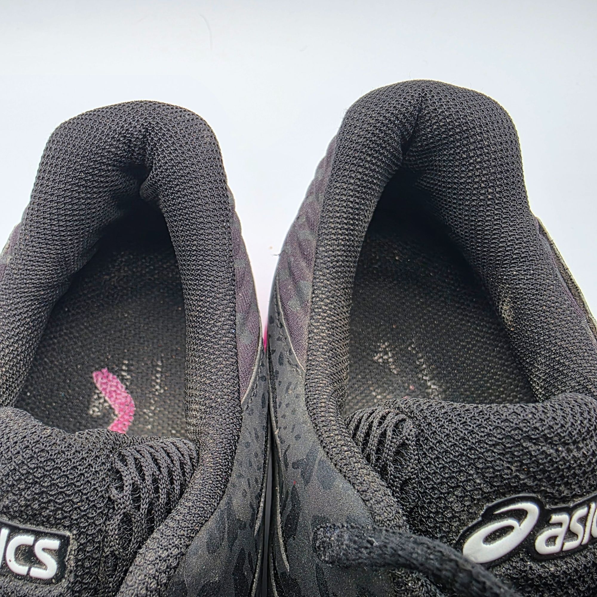 Asics Asics FuzeX Breast Cancer Awareness Mens Size 9 Black Pink A Size US 9 / EU 42 - 9 Thumbnail