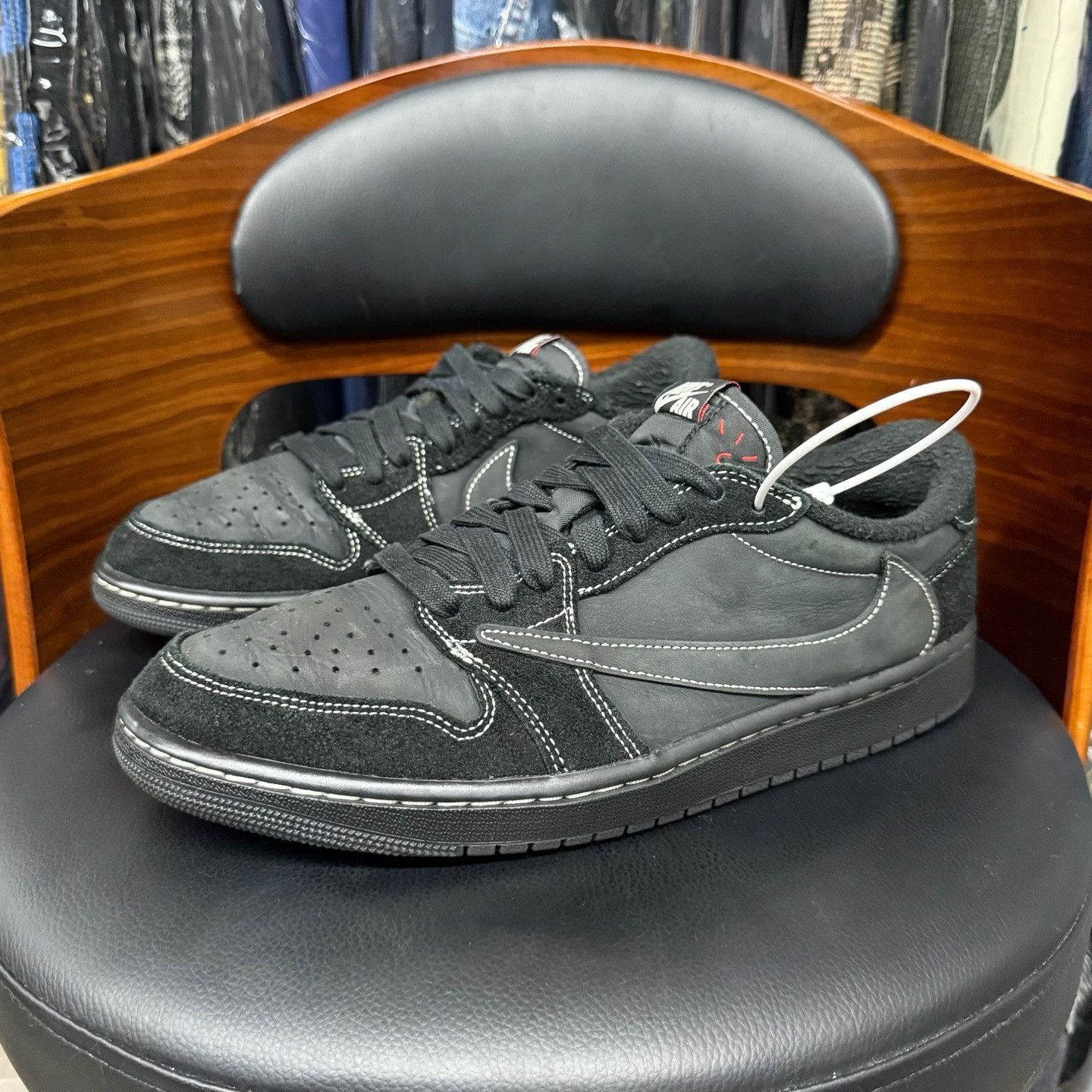 Nike Nike AJ1 Collab Black Lowtop Sneakers 44 Men Size US 10.5 / EU 43-44 - 1 Thumbnail