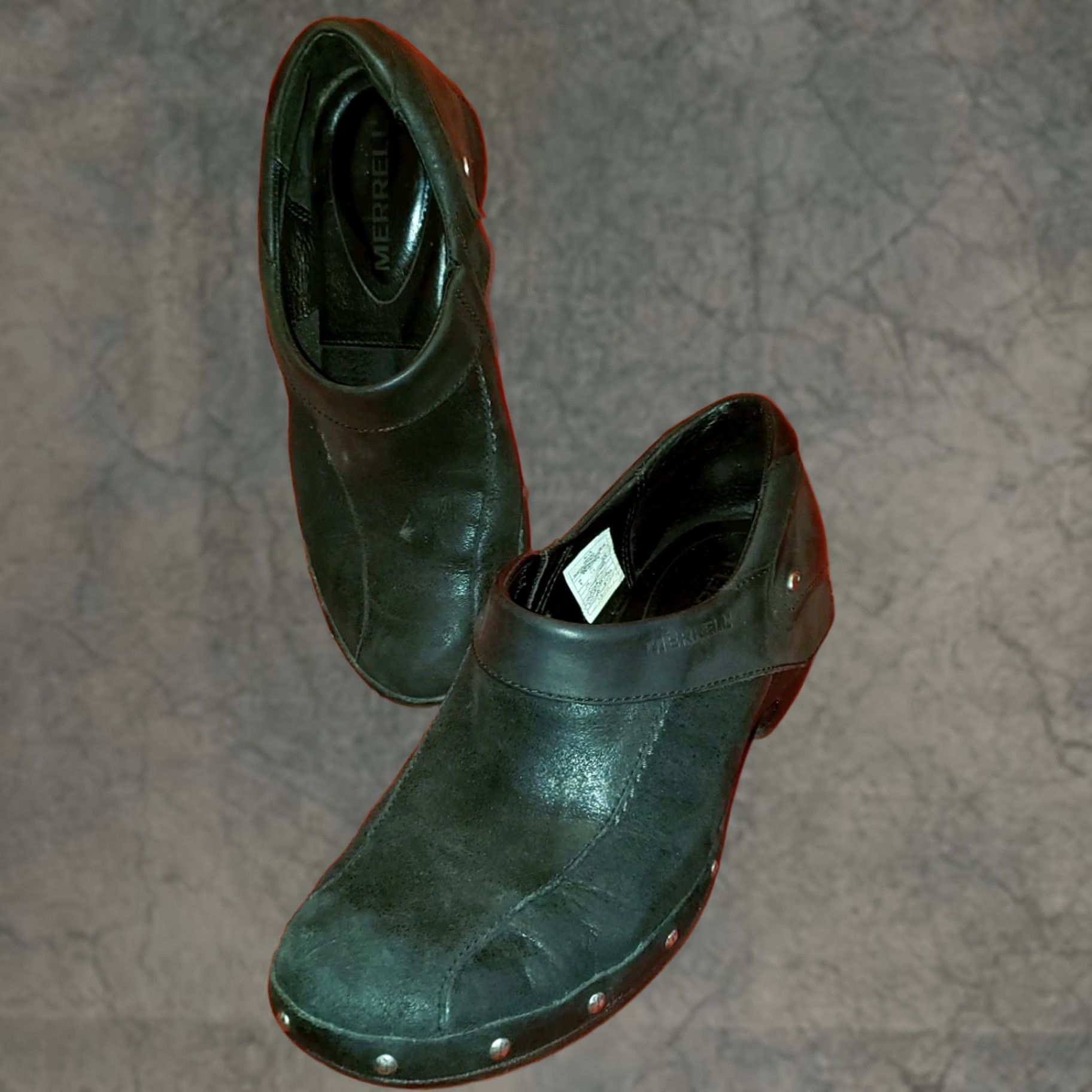 Merrell Merrell Womens Clogs 8M Weathered Black Leather Smooth Collar with Button 1197706 Size US 6 / IT 36 - 1 Thumbnail