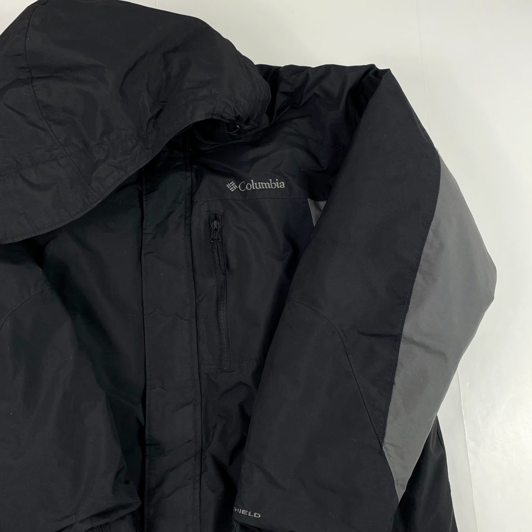 Vintage Columbia Jacket Mens Large Black Omni-Shield Waterproof Hooded Rain Coat Size US L / EU 52-54 / 3 - 3 Thumbnail