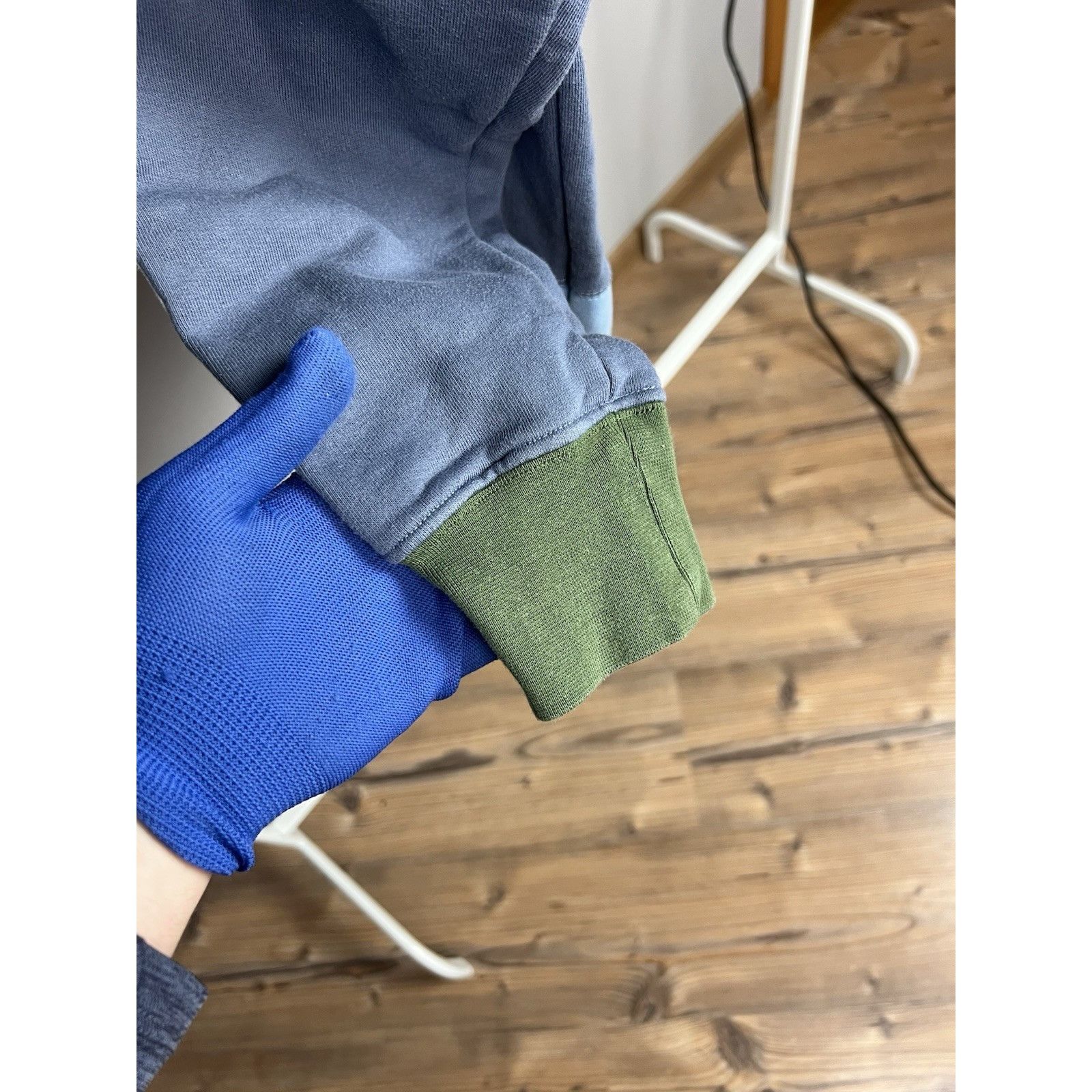 Off-White Off-White Men's Blue Oversized Crewneck Sweater Size M Size US M / EU 48-50 / 2 - 13 Thumbnail