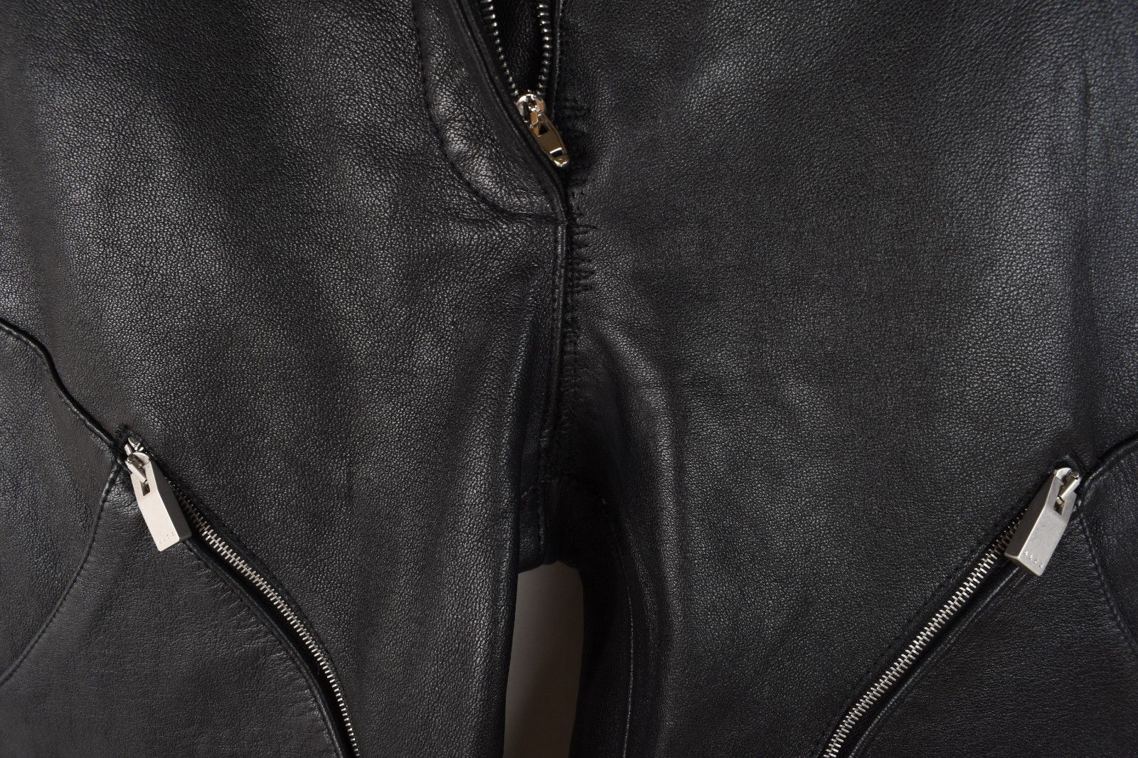 Moncler Moncler Genius 6 017 Alyx 9sm Leather Pants 38 H5490 Size 26" / US 2 / IT 38 - 14 Thumbnail