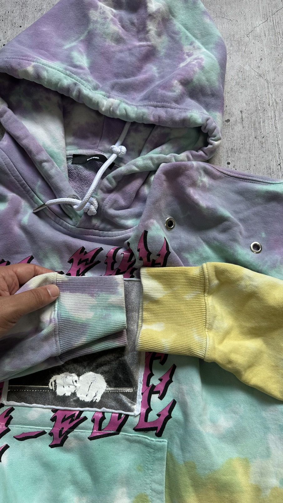 Diesel DIESEL HOOK TIE-DYE OVERSIZED HOODIE Size XS / US 0-2 / IT 36-38 - 13 Thumbnail