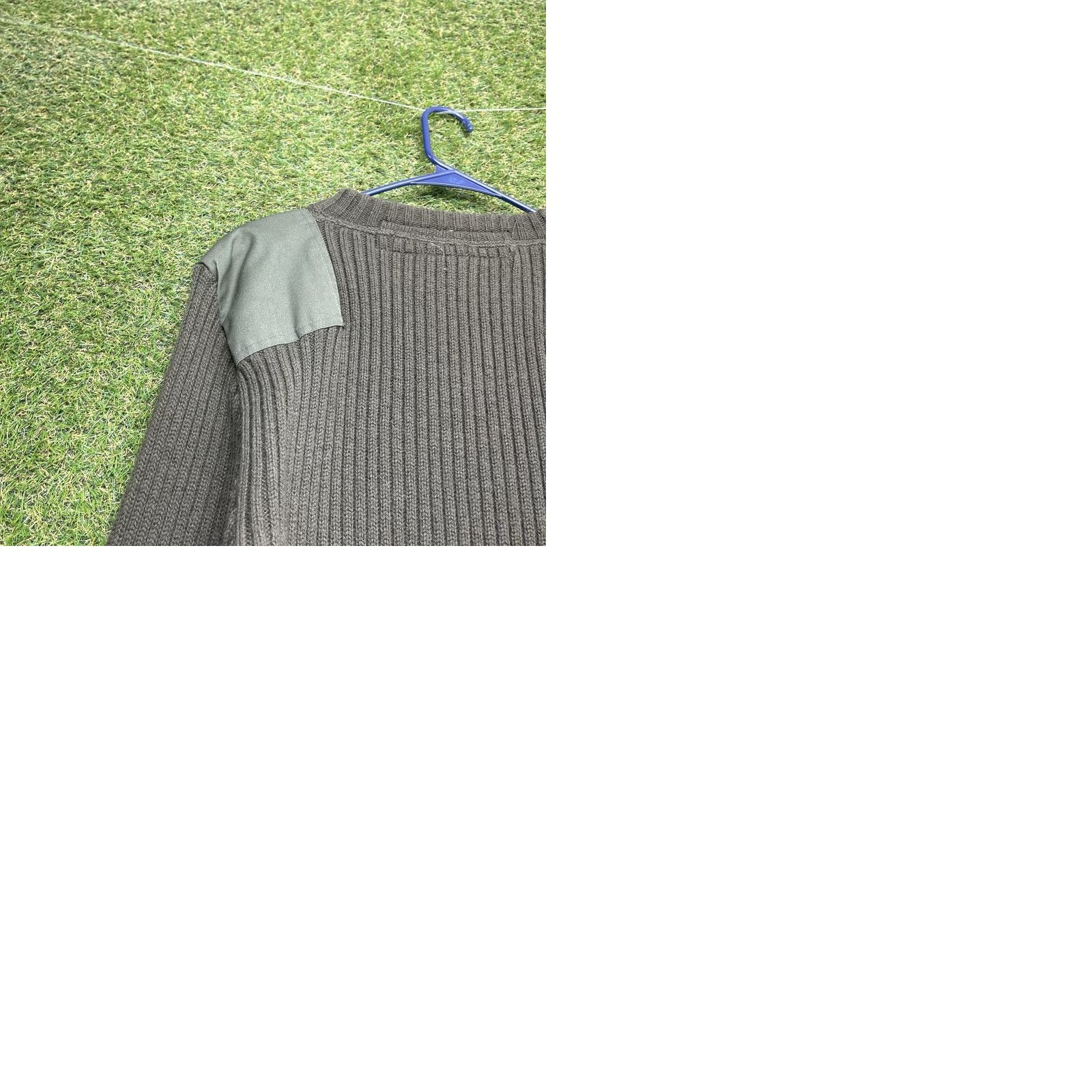 Commando DSCP Garrison Commando Sweater Mens 40 Army Green Military Vintage 90s Wool Size US L / EU 52-54 / 3 - 9 Thumbnail