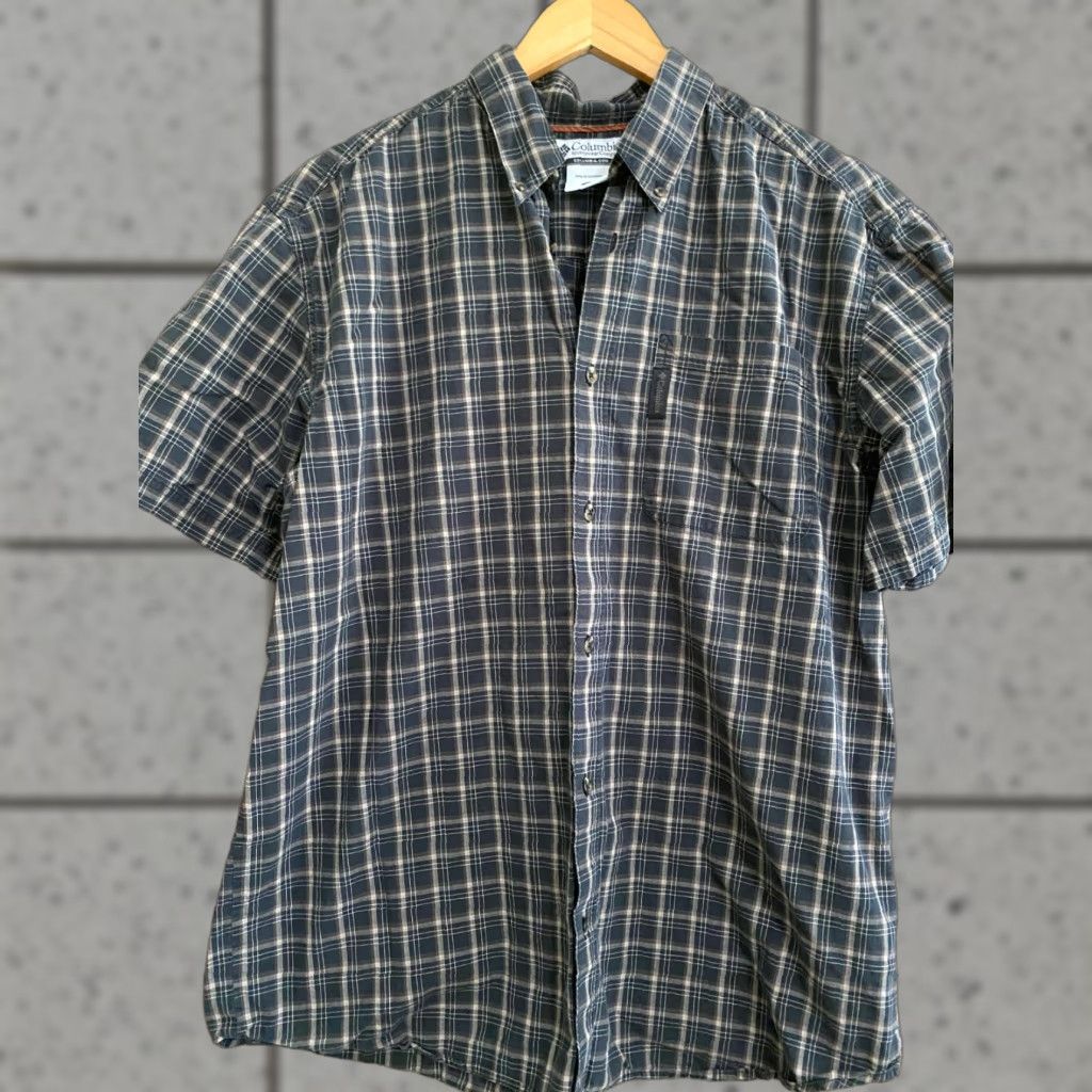 Vintage Columbia Mens Plaid Short Sleeve Dark Brown Size L EUC Size US 33 - 1 Thumbnail