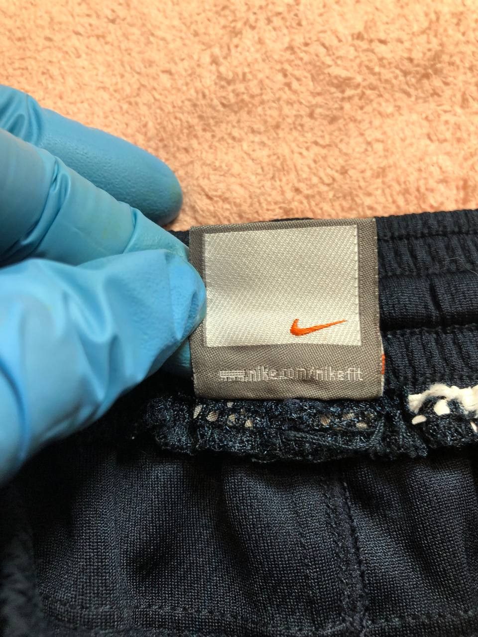 Nike vintage Nike Y2K nylon track pants in navy STREETWEAR Size US 32 / EU 48 - 3 Thumbnail