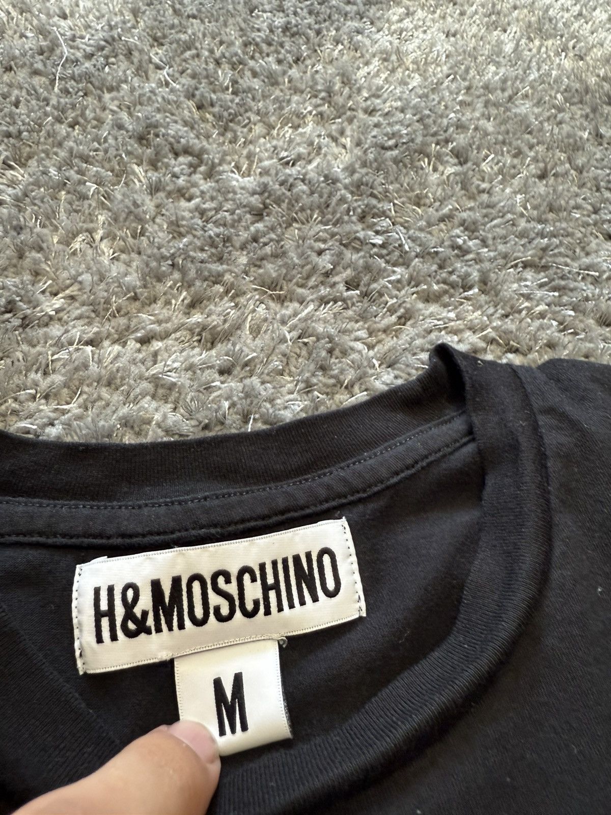 Moschino Moschino x H&M designer big logo tee Size US M / EU 48-50 / 2 - 3 Thumbnail