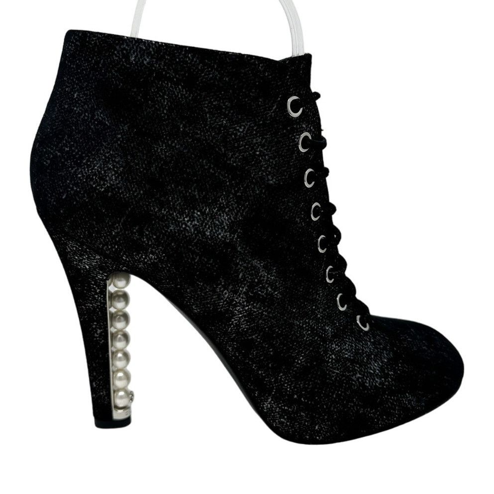 Chanel Chanel Pearl Heel CC logo Victorian Ankle Boots size 38 Size US 8 / IT 38 - 12 Thumbnail