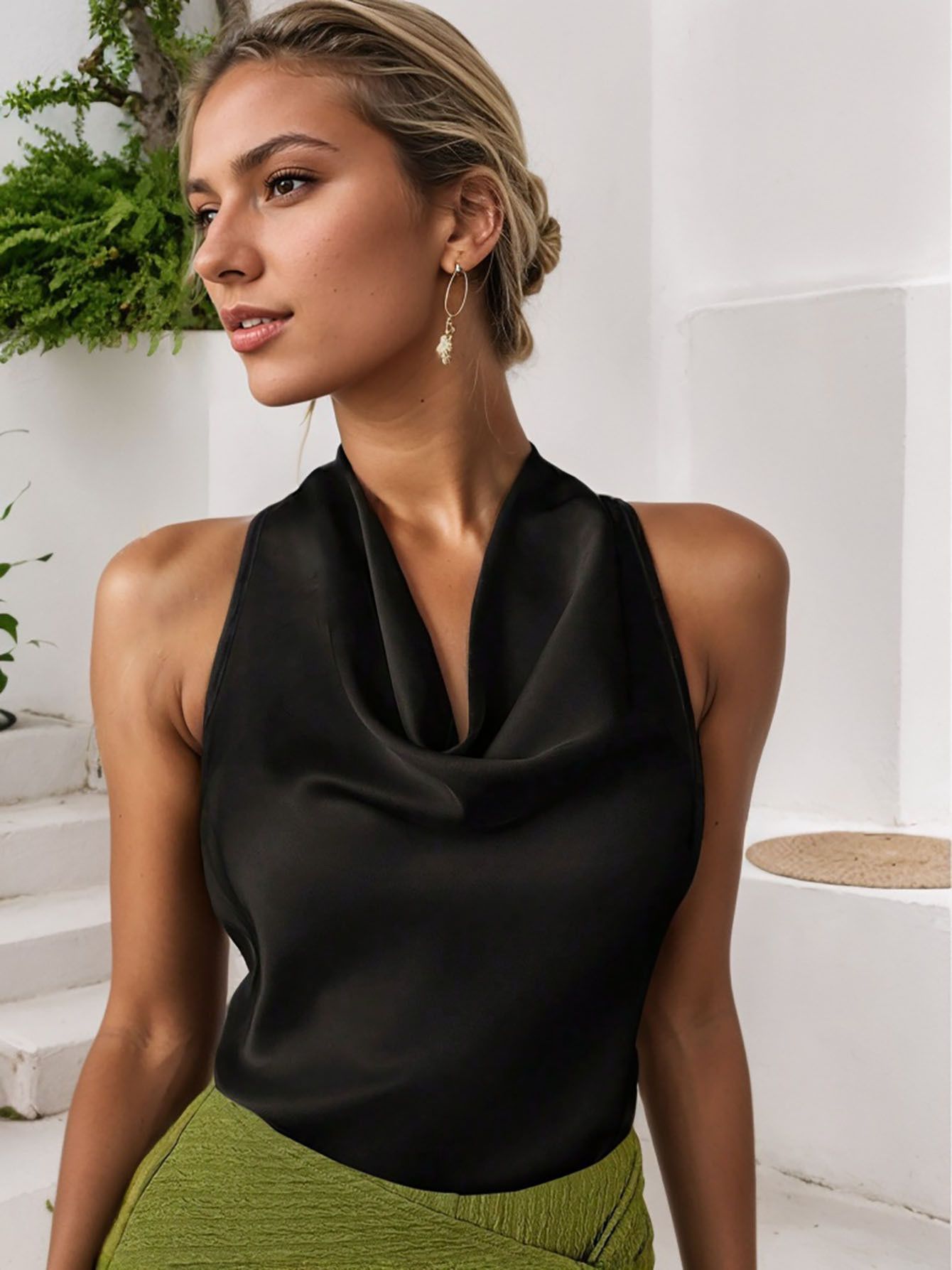 Other Women Swing Collar Sleeveless With Halter Neck Backless Tops Size S / US 4 / IT 40 - 1 Thumbnail