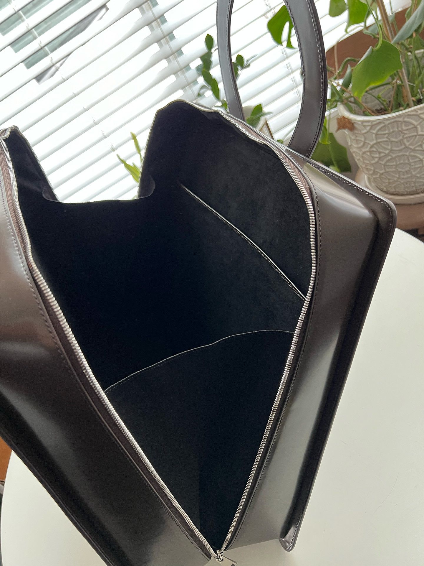 Luar [OVERSIZED] Luar Espresso Ana Weekender Bag Size ONE SIZE - 11 Thumbnail