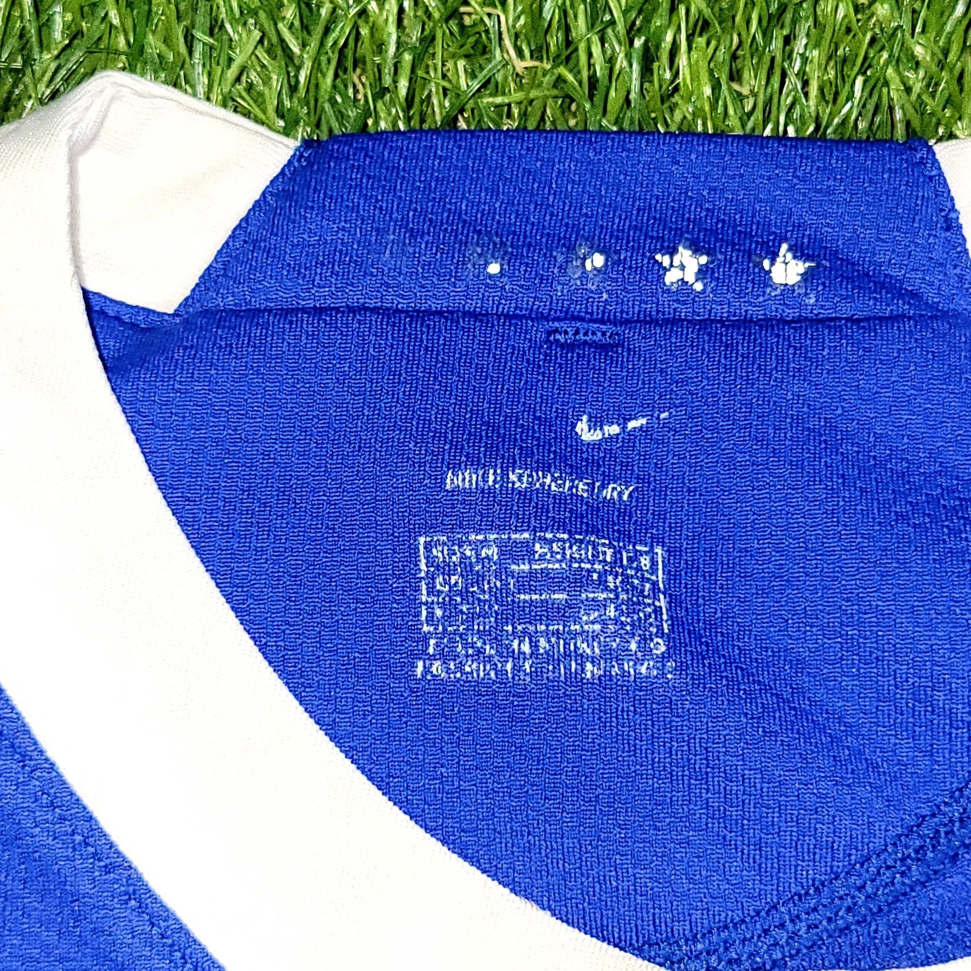 Nike Ronaldinho Brazil 2006 WORLD CUP Away Soccer Jersey M Size US M / EU 48-50 / 2 - 5 Thumbnail