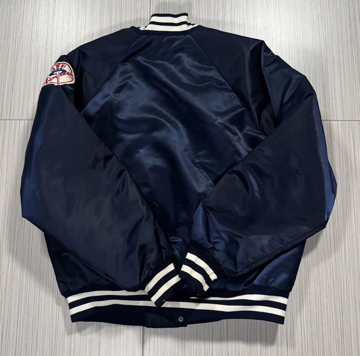 Starter Vintage Starter New York Yankees Satin Dugout Jacket (Size L Size US L / EU 52-54 / 3 - 3 Thumbnail