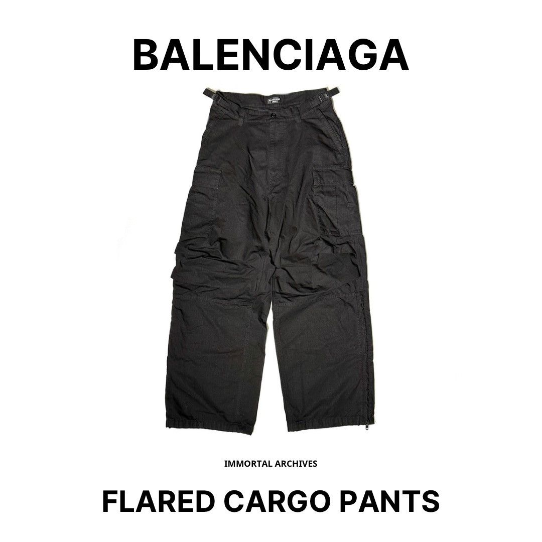 Balenciaga BALENCIAGA FW23 FLARED CARGO PANTS Size US 34 / EU 50 - 1 Thumbnail