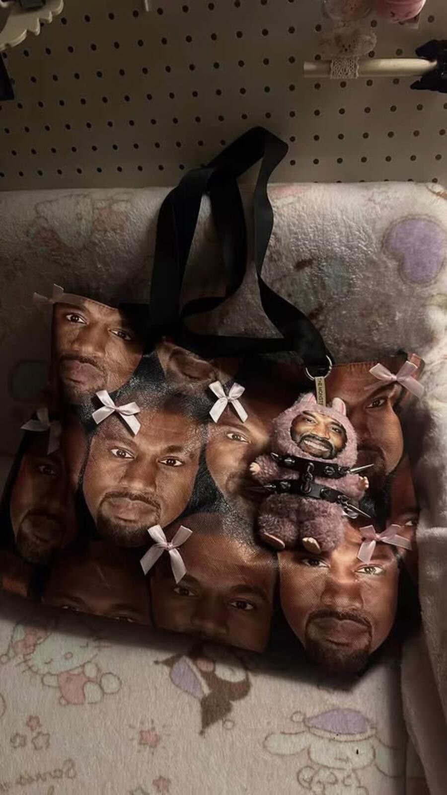 Other Bootleg Kanye Merch - Tote bags Size ONE SIZE - 5 Thumbnail