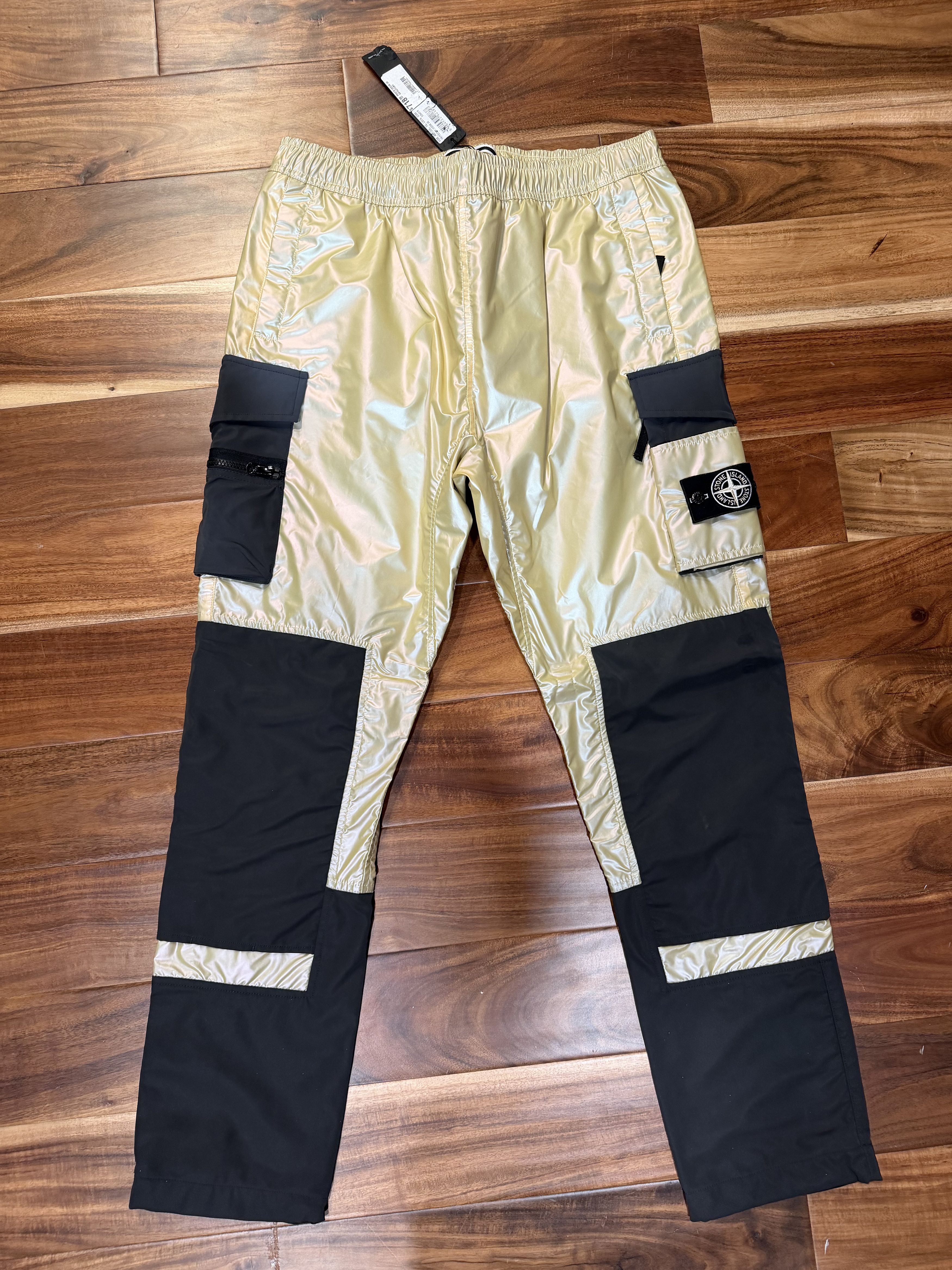 Stone Island Stone Island Nylon Metal Cargo Pants New ($718 Retail) Size US 36 / EU 52 - 1 Thumbnail