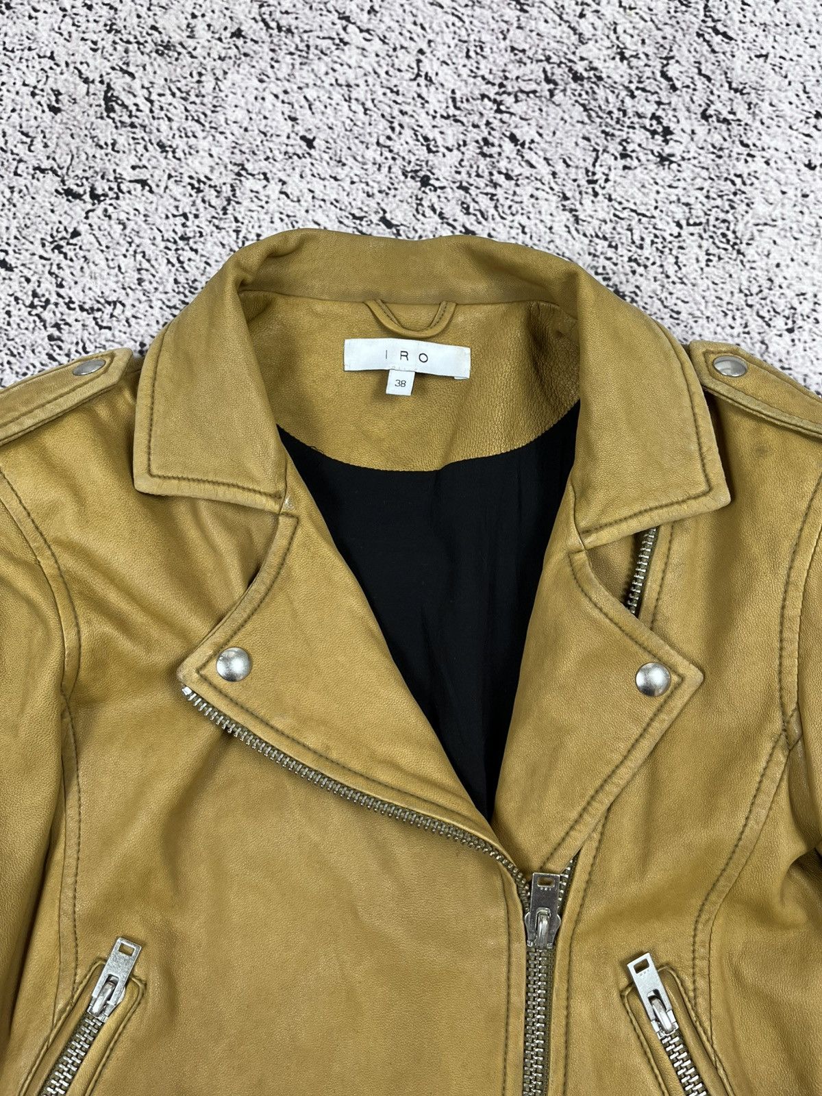 Iro Vintage Iro Leather Biker Perfecto Jacket Bomber size 38 Size XS / US 0-2 / IT 36-38 - 12 Thumbnail