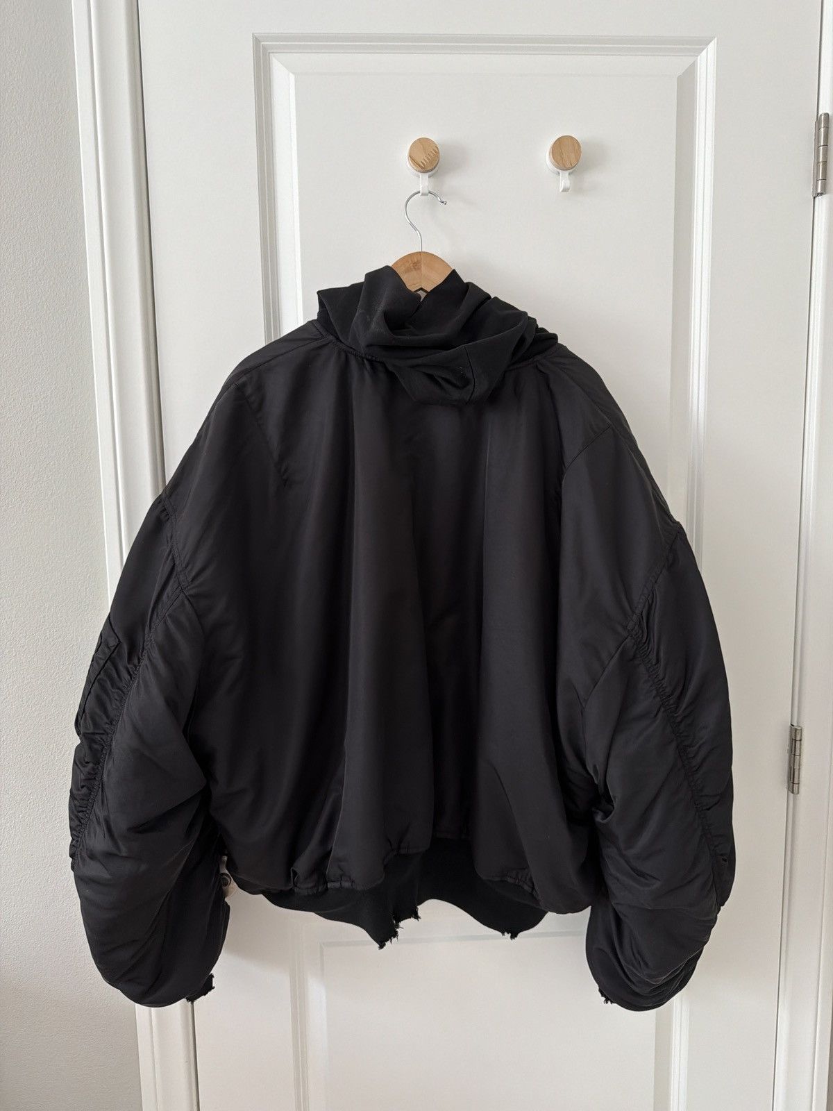 Balenciaga Balenciaga Incognito Bomber Jacket Size US S / EU 44-46 / 1 - 2 Thumbnail