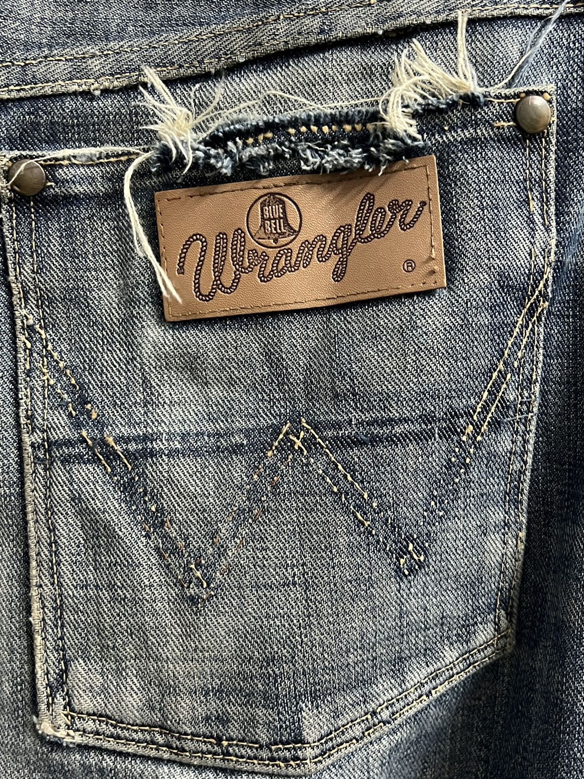 Vintage VINTAGE WRANGLER BLUE BELL SELVEDGE DENIM Size US 34 / EU 50 - 9 Thumbnail