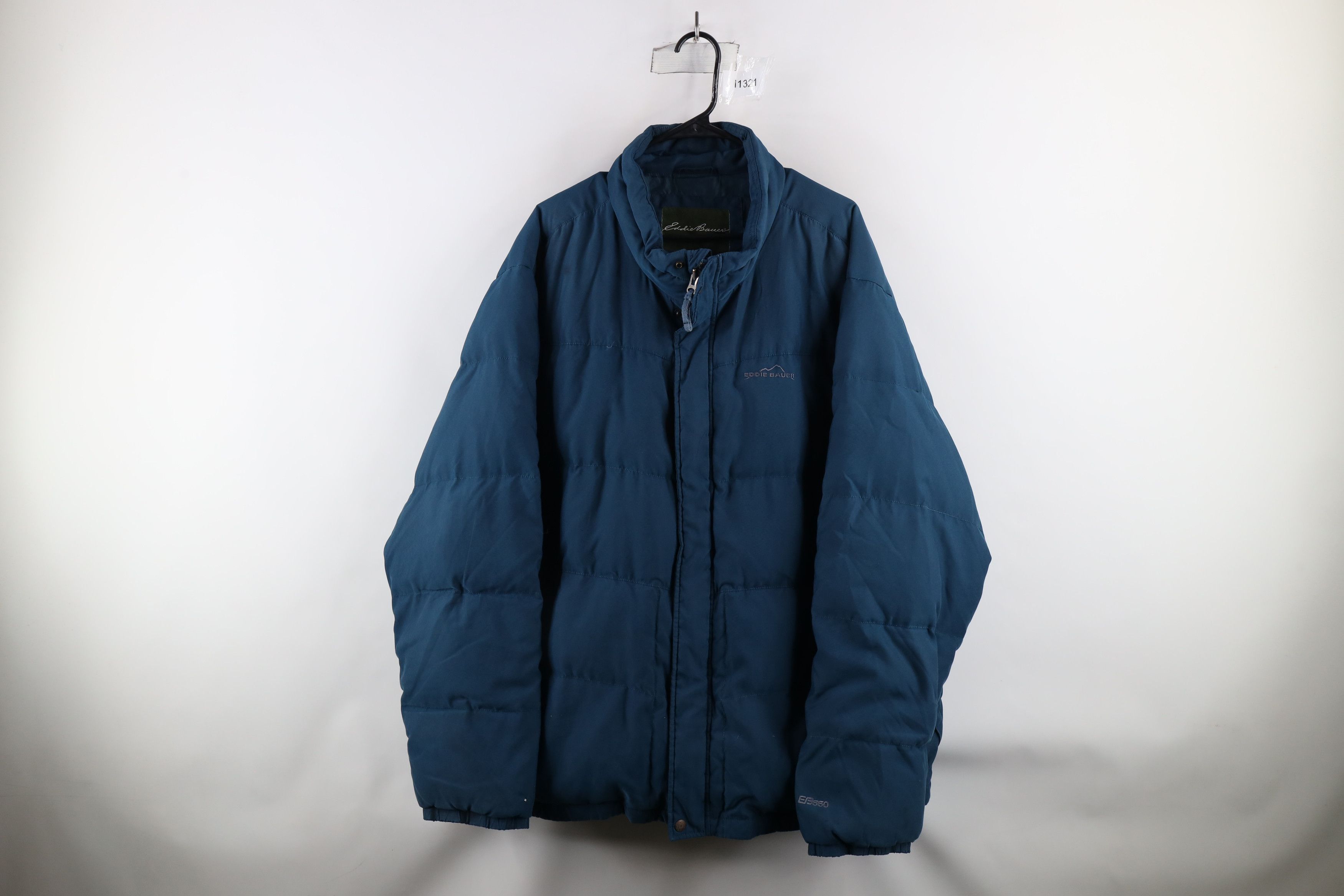 Rare Vintage Eddie Bauer good Spellout