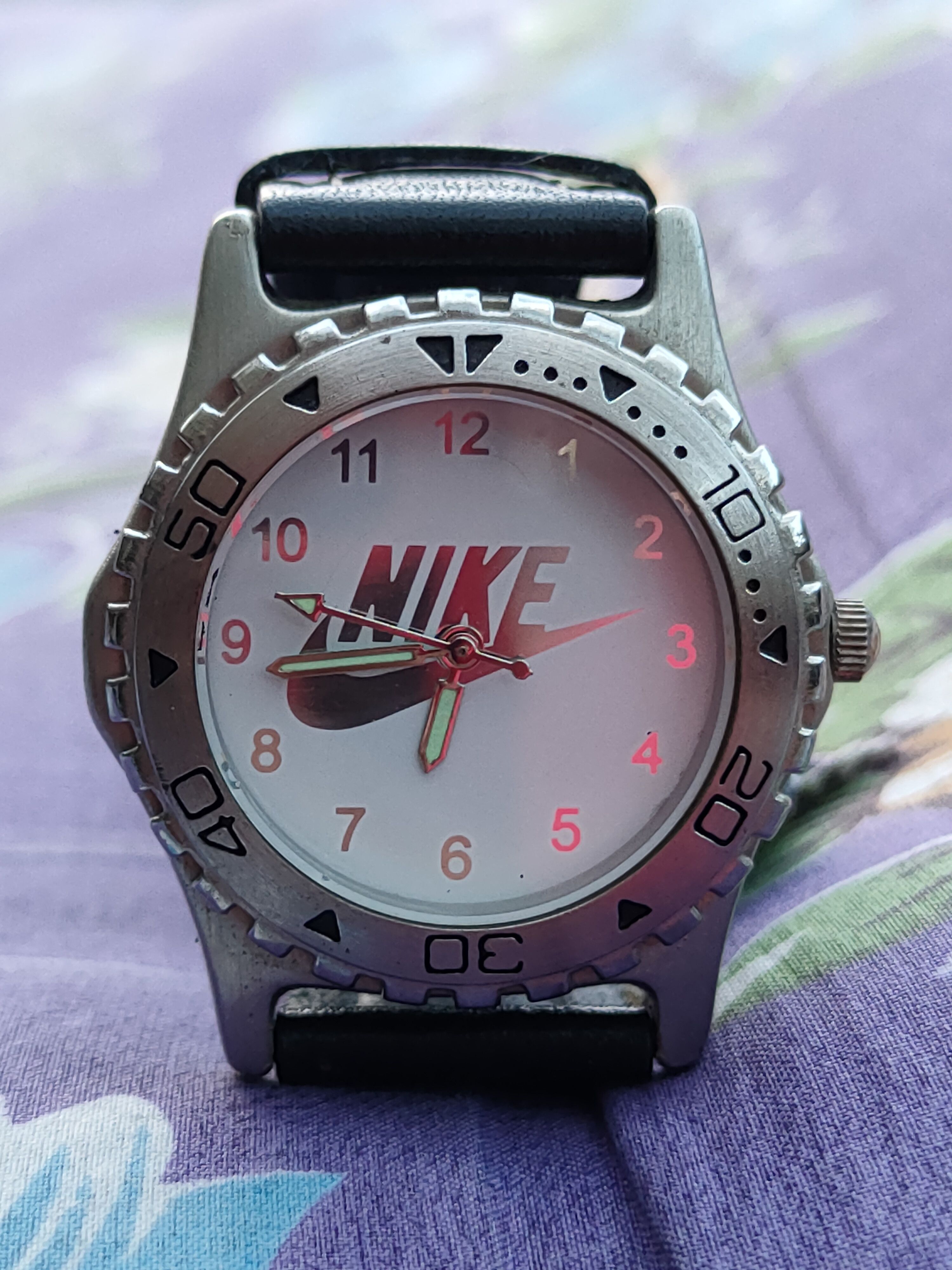 Nike Nike Analog vintage watch | Grailed