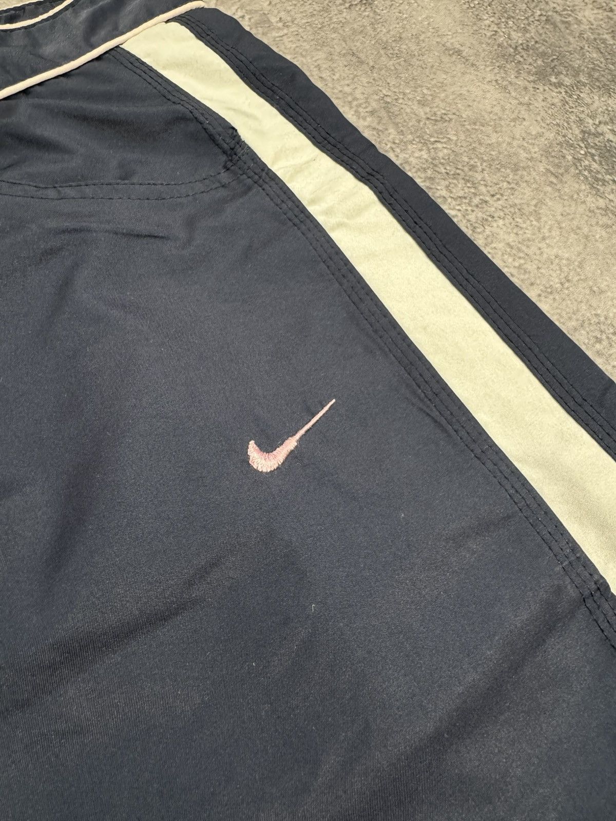 Nike × Vintage Nike Small Swoosh Boot Cut Vintage 90s Buggy Sweatpants Size 36" / US 14 / IT 50 - 3 Thumbnail