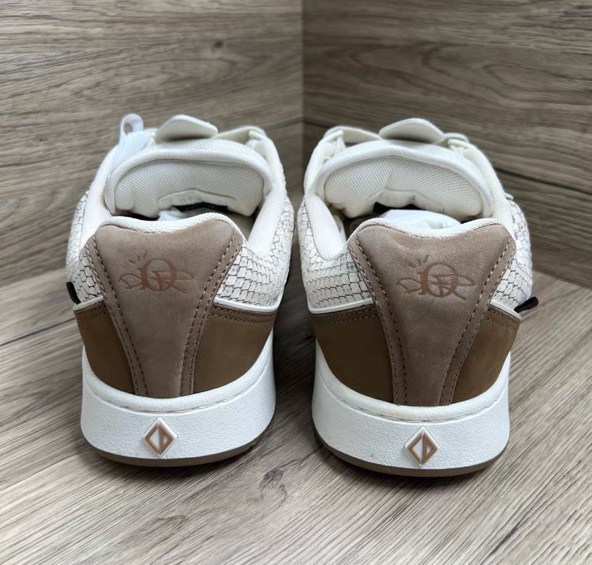 Dior Dior Travis Scott B713 Snake Pattern Sneakers J41 Size US 8 / EU 41 - 3 Thumbnail
