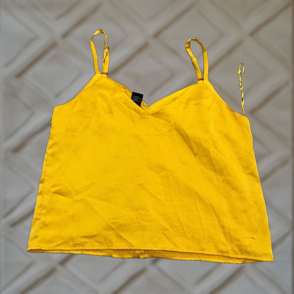 AQUA Aqua Tank Top Camisole Womens Small Yellow Spaghetti Strap V-Neck Satin Lightweight Classic Modern 90s (if applicable) Mens Womens Size S / US 4 / IT 40 - 1 Thumbnail