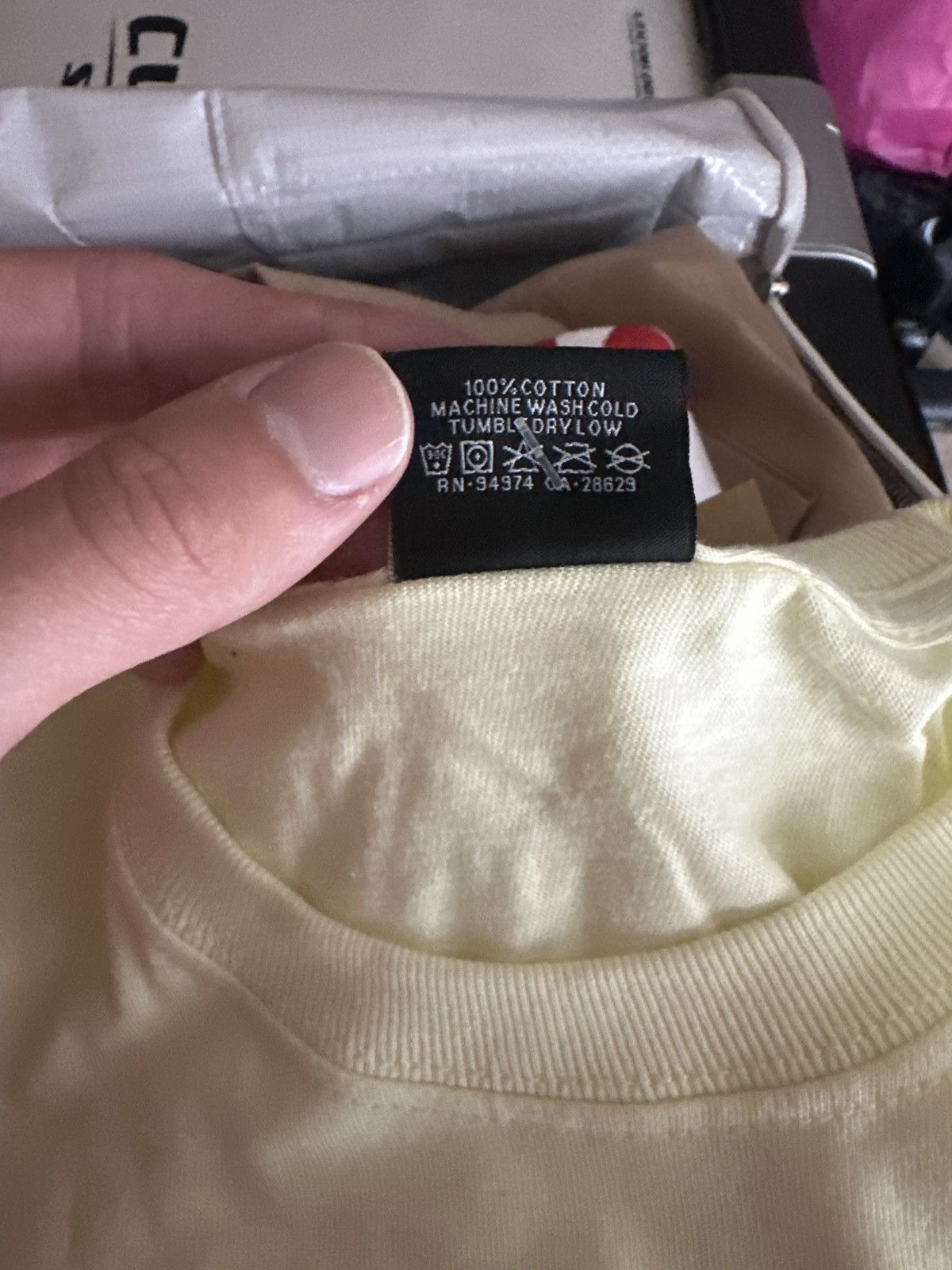 Stussy Pale yellow /cream like color way stussy shirt Size US L / EU 52-54 / 3 - 3 Thumbnail