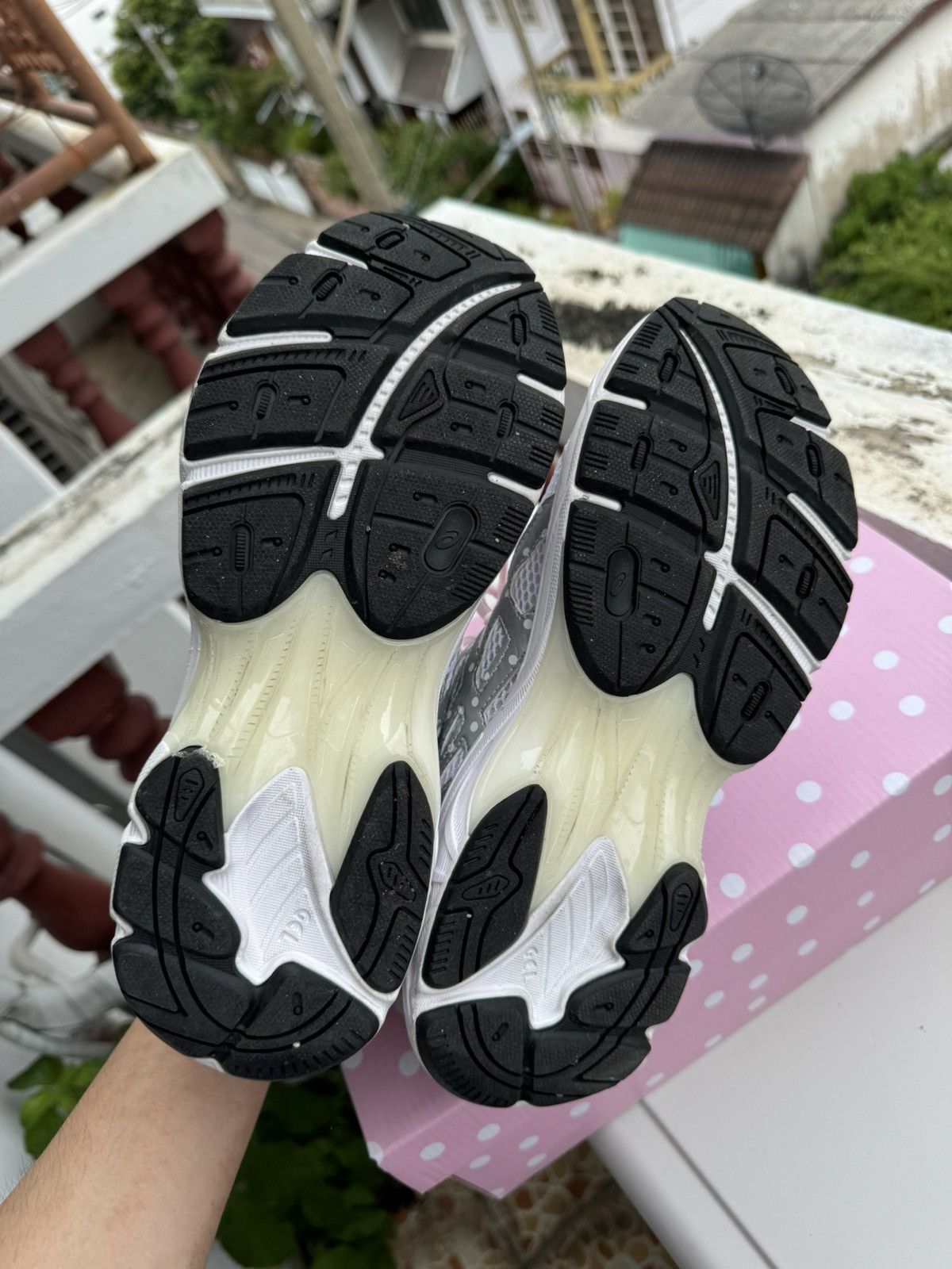 Asics Asics x Beams x PaperGirl Size US 8 / EU 41 - 8 Thumbnail