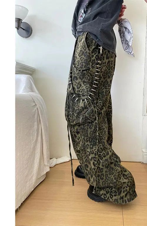 Other Stylish Leopard Print Cargo Pants Size US 30 / EU 46 - 4 Thumbnail
