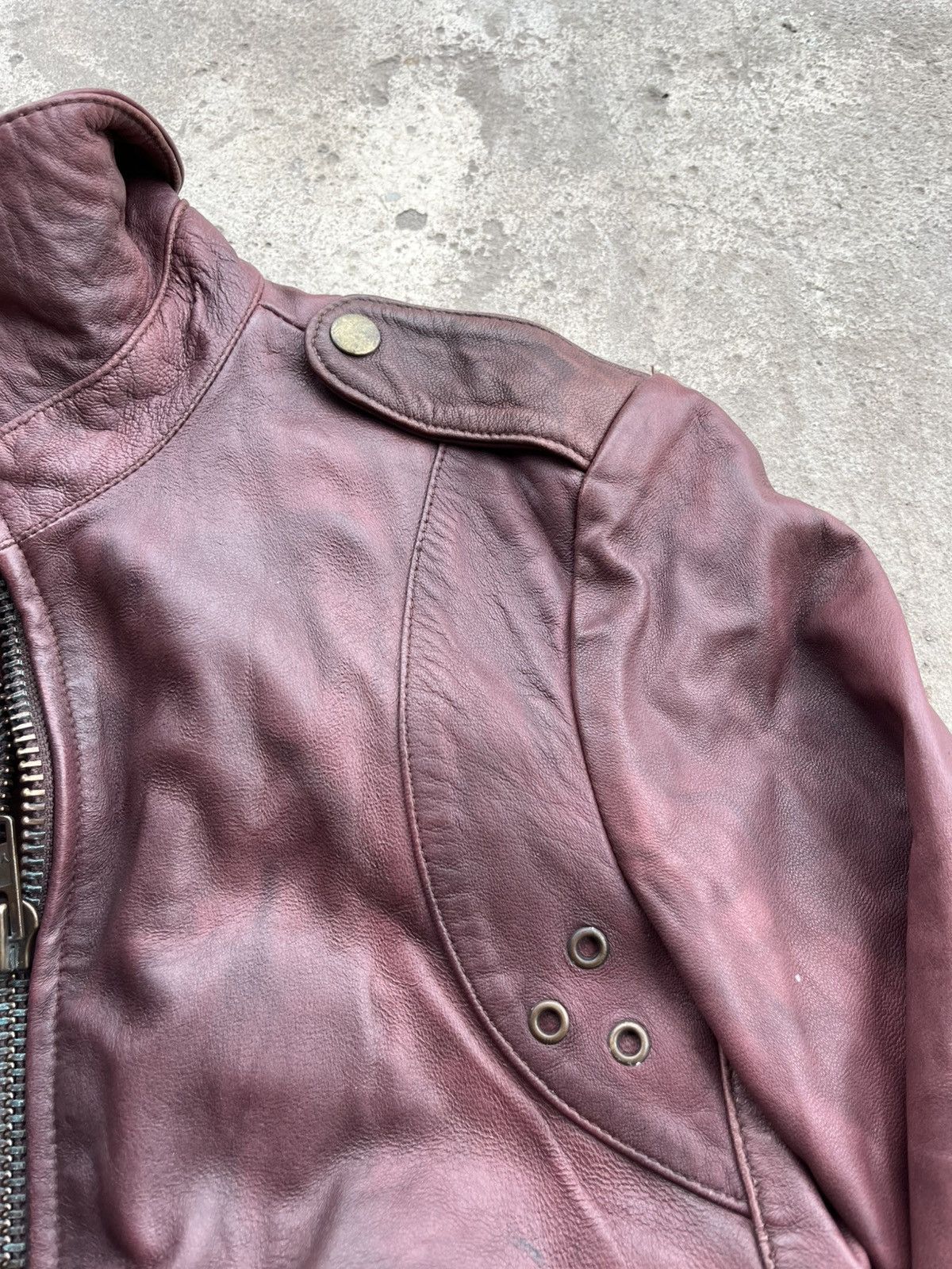 Allsaints × Japanese Brand Vintage AllSaints Avant Garde Sun Faded Red Leather Jacket Size S / US 4 / IT 40 - 11 Thumbnail
