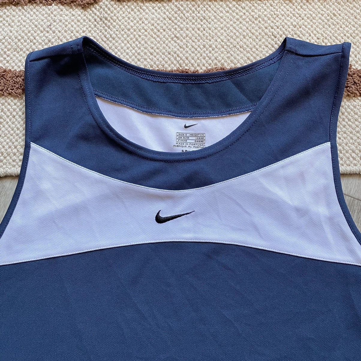 Nike NIKE Y2K DRILL DRI FIT CENTRE SWOOSH TANK TOP Size US S / EU 44-46 / 1 - 2 Thumbnail