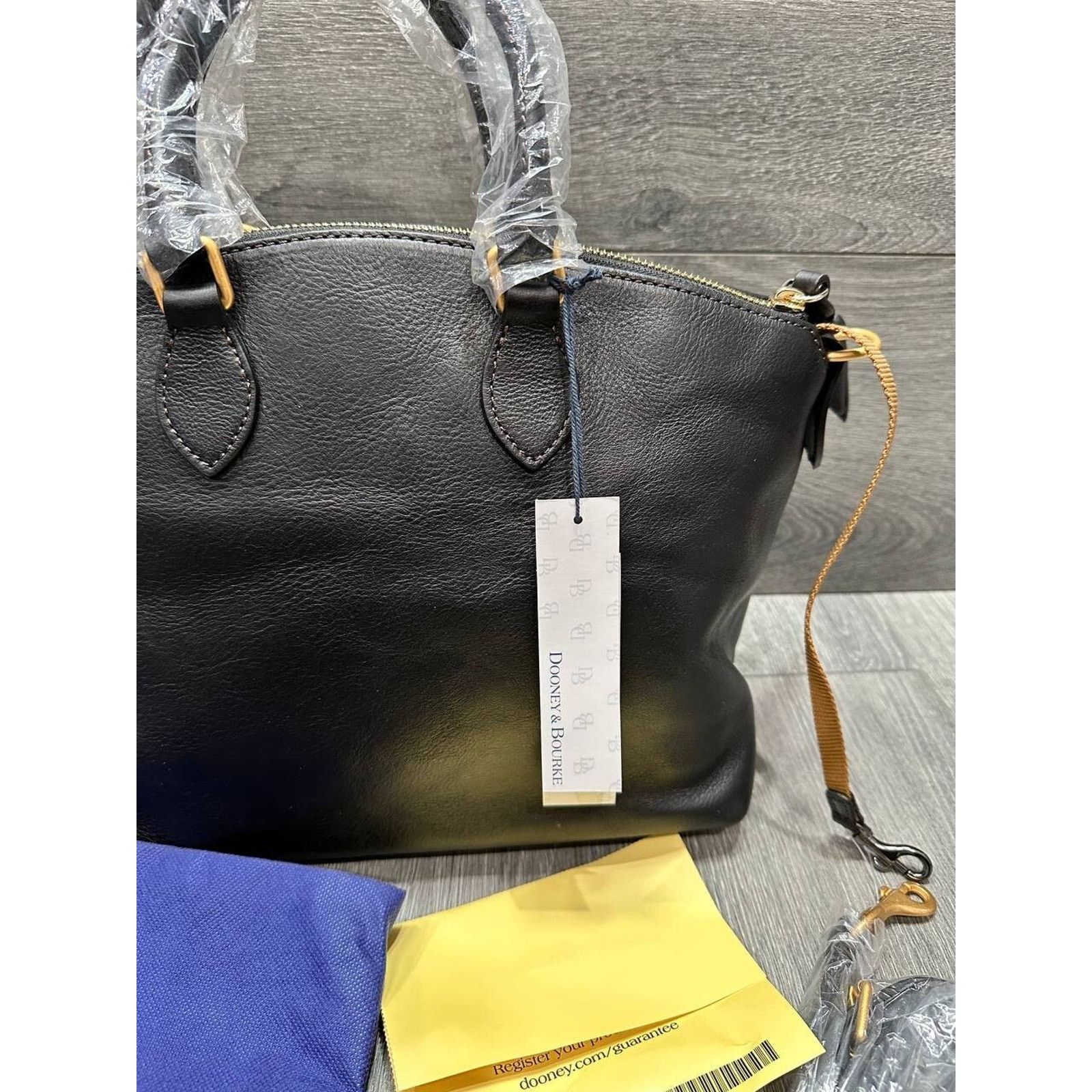Dooney & Bourke Dooney & Bourke Florentine Leather Satchel Black bag A641294 Size ONE SIZE - 6 Thumbnail