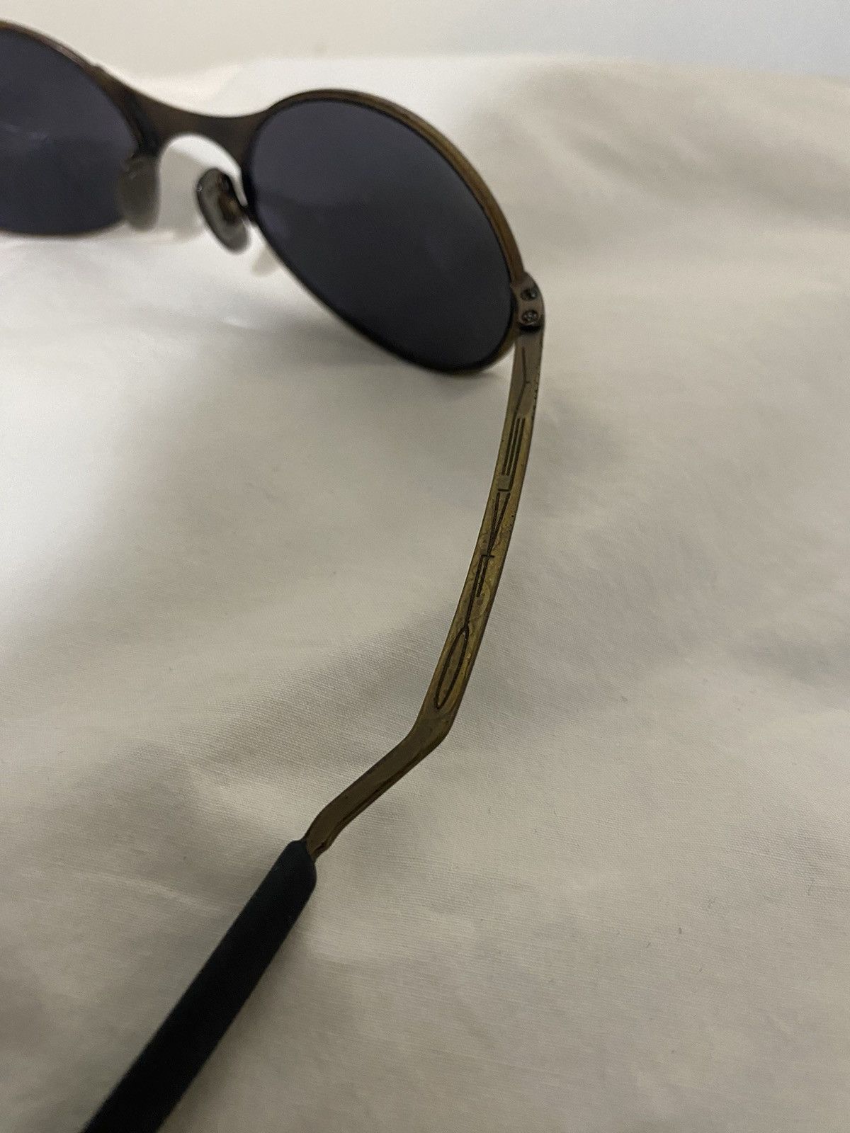 Oakley Vintage Oakley E Wire 1.0 “Rust” Size ONE SIZE - 7 Thumbnail