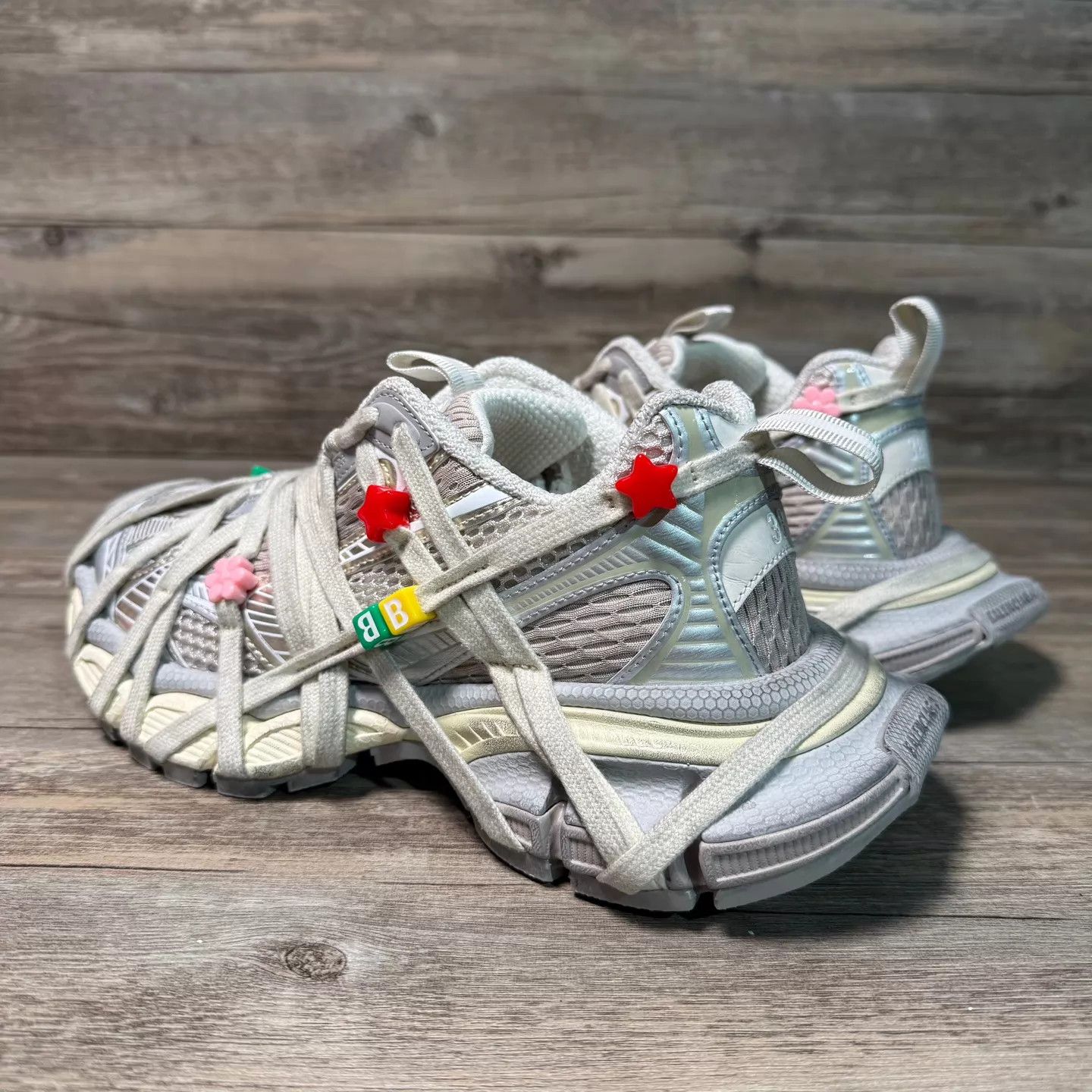 Balenciaga Balenciaga Distressed Crazy Laces Beaded Dad Sneaker W38 Size US 7.5 / IT 37.5 - 3 Thumbnail