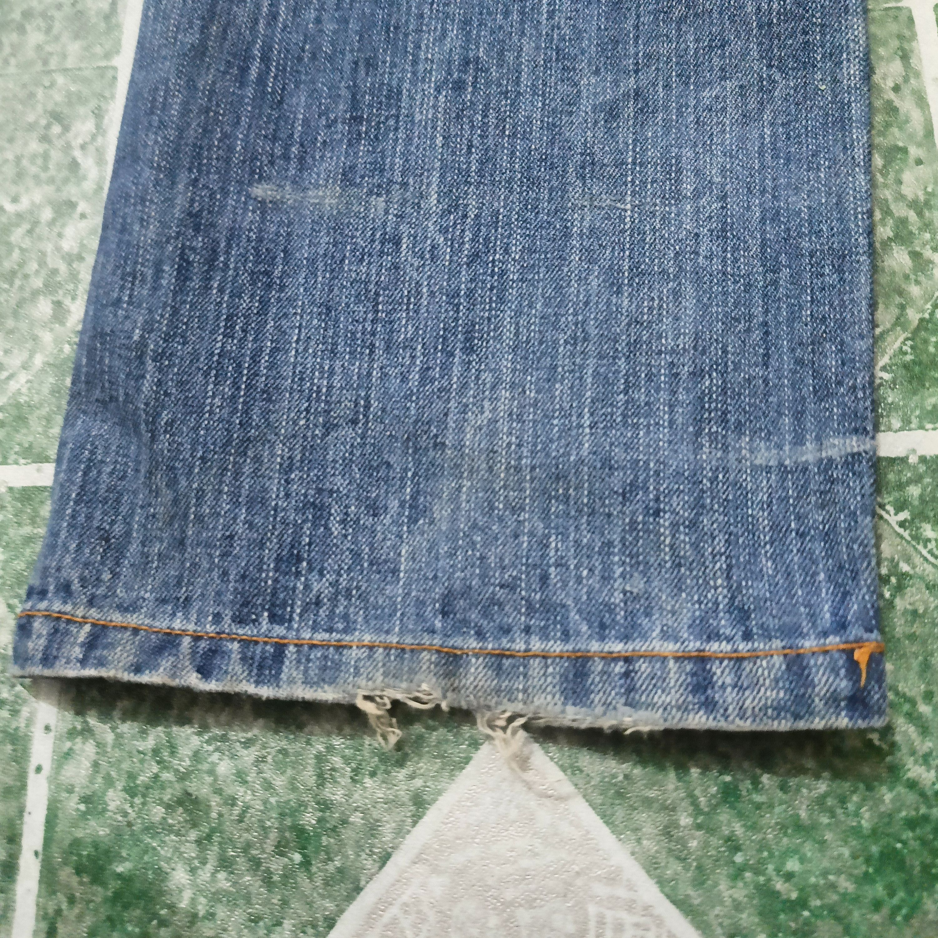 In The Attic 90s In the attic jeans rare patches code No 8370 A Size US 31 - 11 Thumbnail