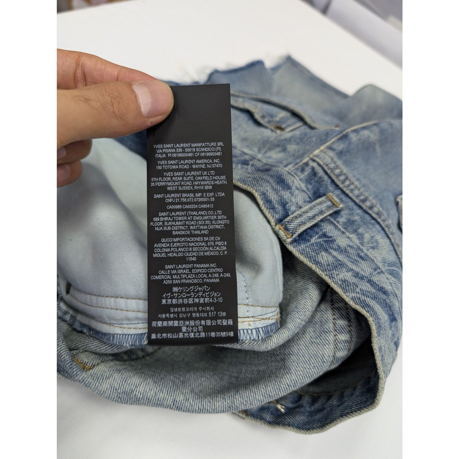 Saint Laurent Paris o1rshd1 Denim Short Straight in Florida Blue Size US 34 / EU 50 - 14 Thumbnail