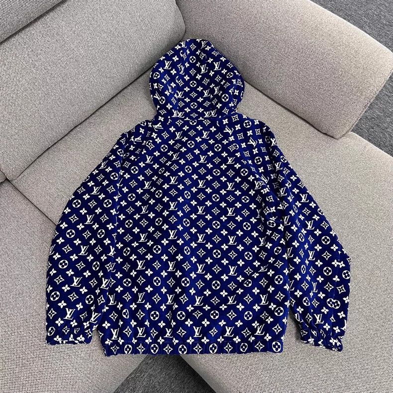 Louis Vuitton Louis Vuitton Blue velvet logo full-print print hooded jac Size XS / US 0-2 / IT 36-38 - 2 Thumbnail