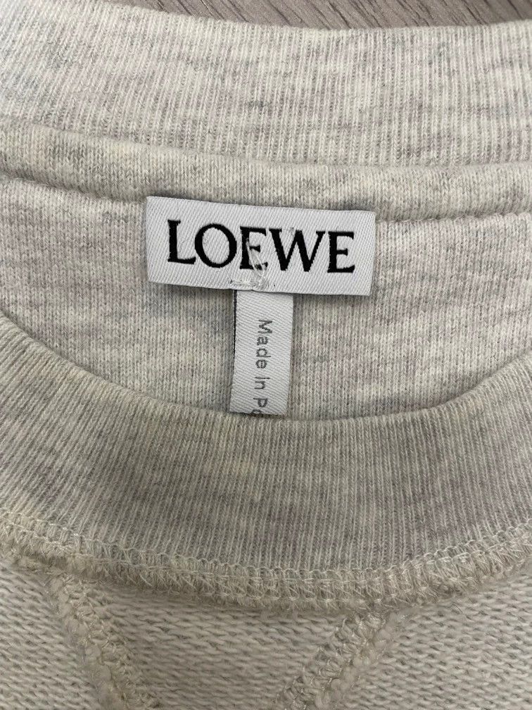 Loewe Loewe Grey-white reverse-wearing embroidered big Logo roun Size S / US 4 / IT 40 - 2 Thumbnail