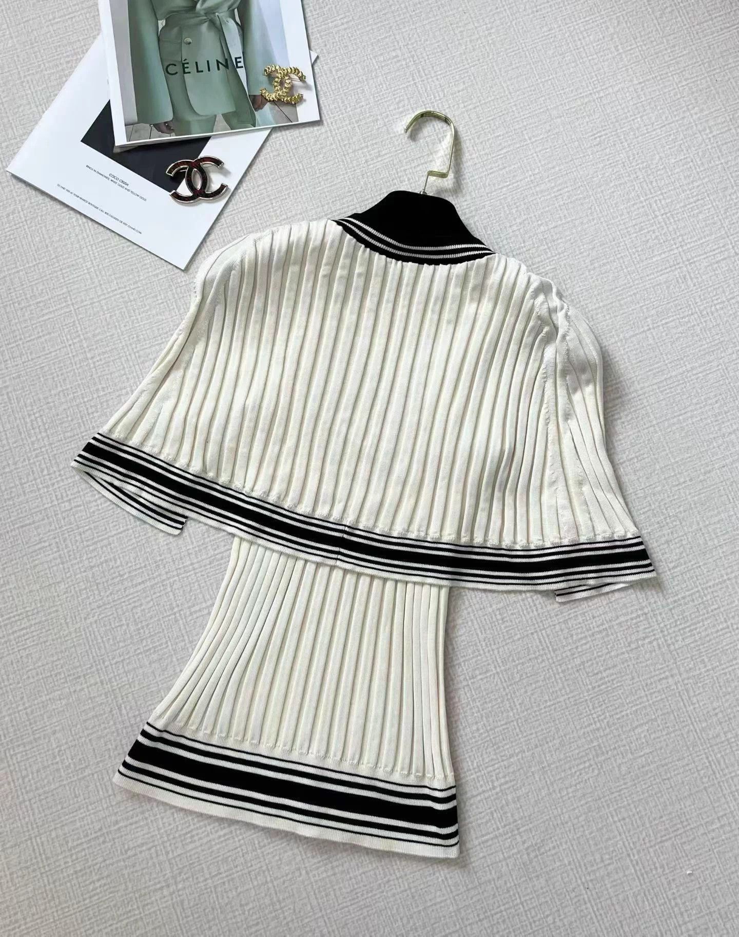 Chanel Chanel slim fit knit top 34 Size XS / US 0-2 / IT 36-38 - 5 Thumbnail