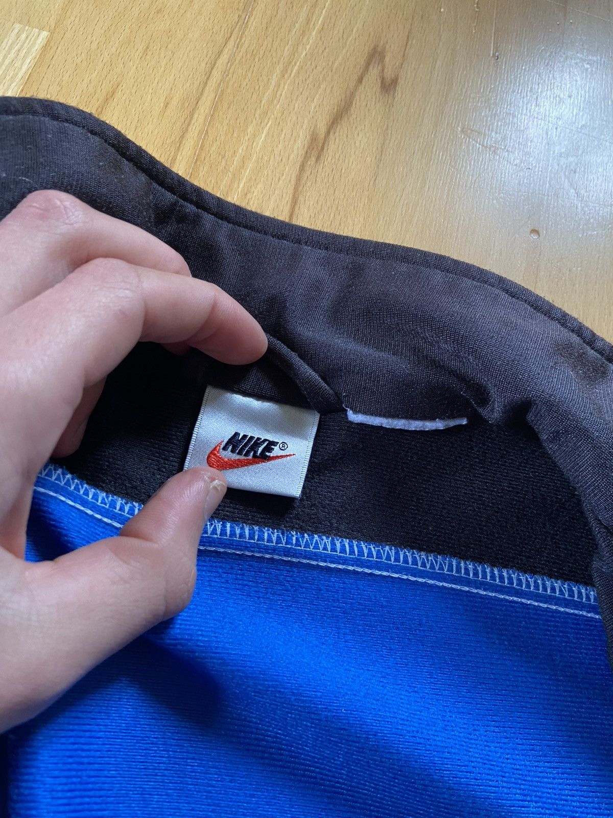 Nike Vintage Nike Swoosh Zip Hoodie, blue Size US L / EU 52-54 / 3 - 19 Thumbnail