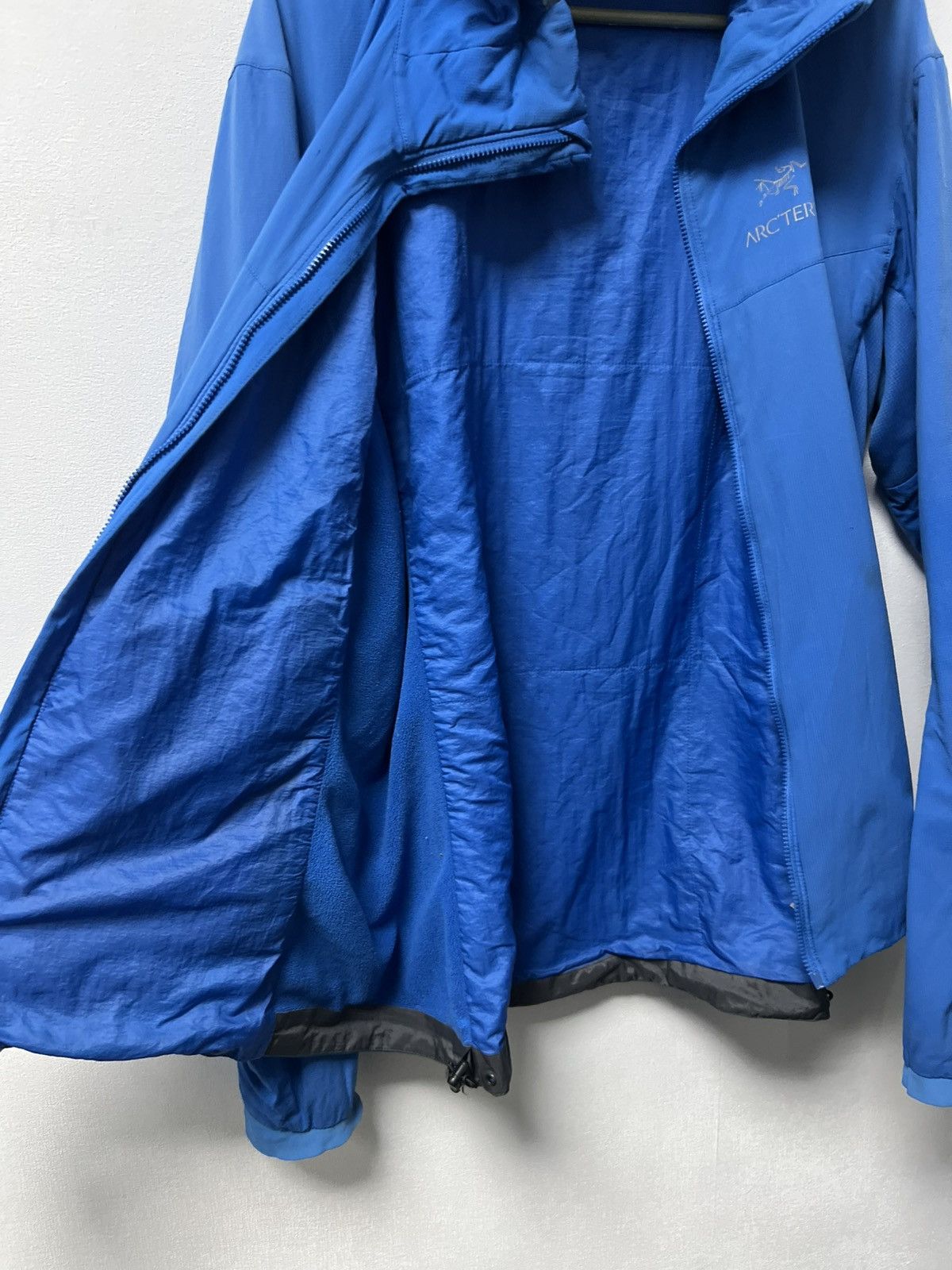 Arc'teryx Arcteryx Atom LT outdoor jacket Size US L / EU 52-54 / 3 - 9 Thumbnail