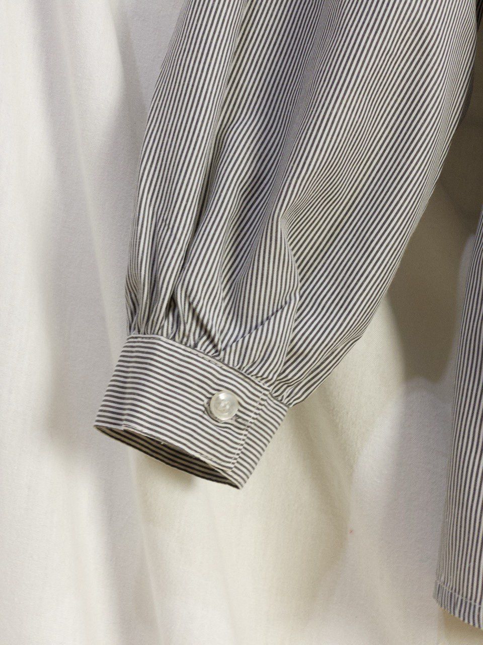 Cop Copine Cop Copine embroidered black&white pinstripe shirt blouse Size S / US 4 / IT 40 - 13 Thumbnail