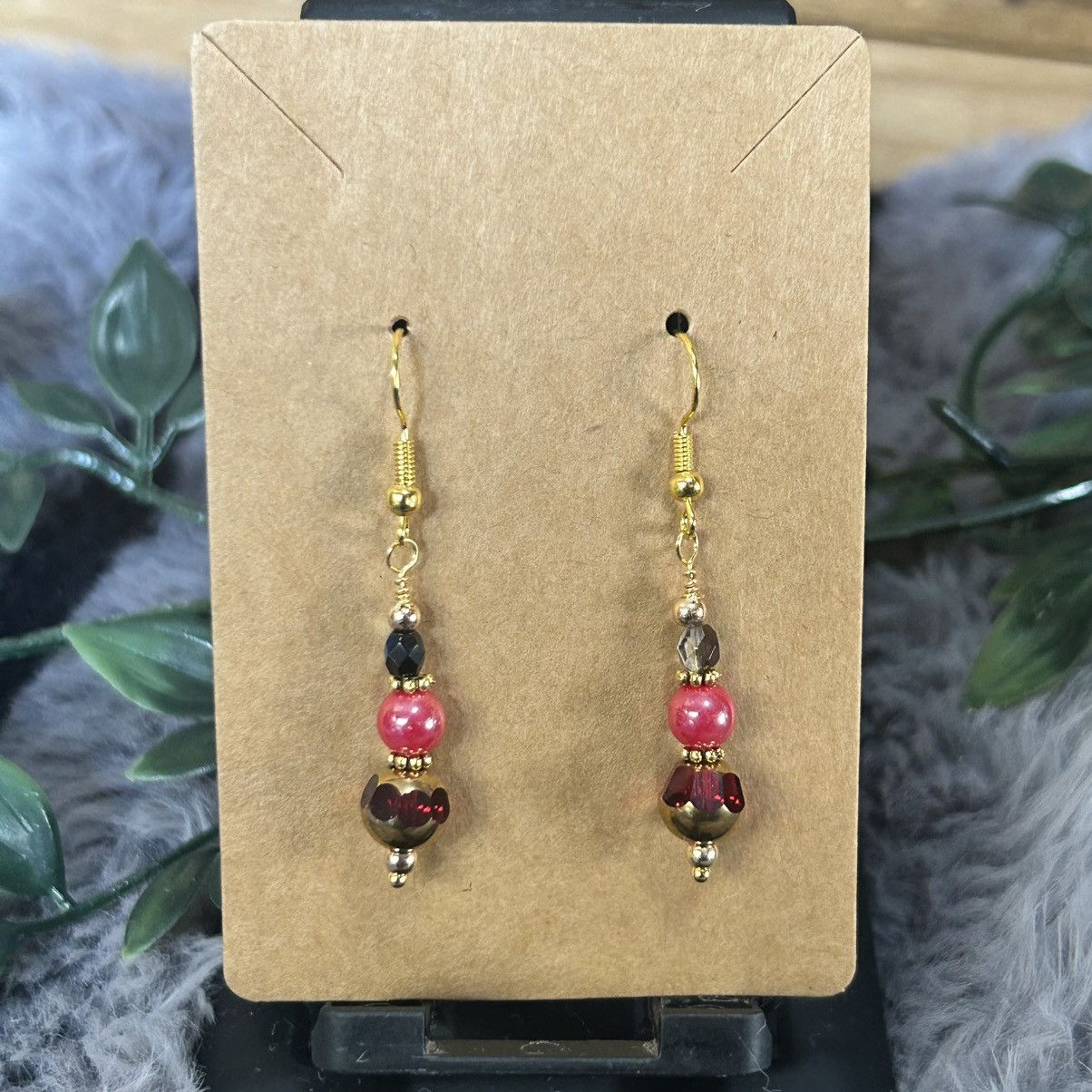 Handmade Handcrafted elegant di-cut red glass crystal dangle earrings Size ONE SIZE - 2 Thumbnail