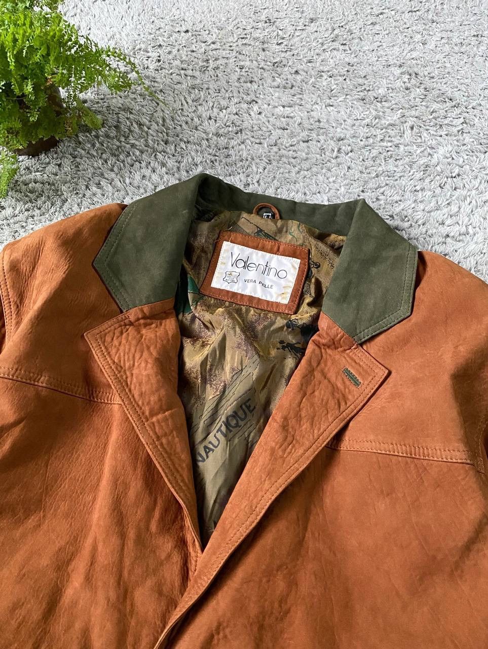 Valentino × Vintage 90s Valentino Coat Vintage Luxury Leather Streetwear Rare Size US L / EU 52-54 / 3 - 3 Thumbnail