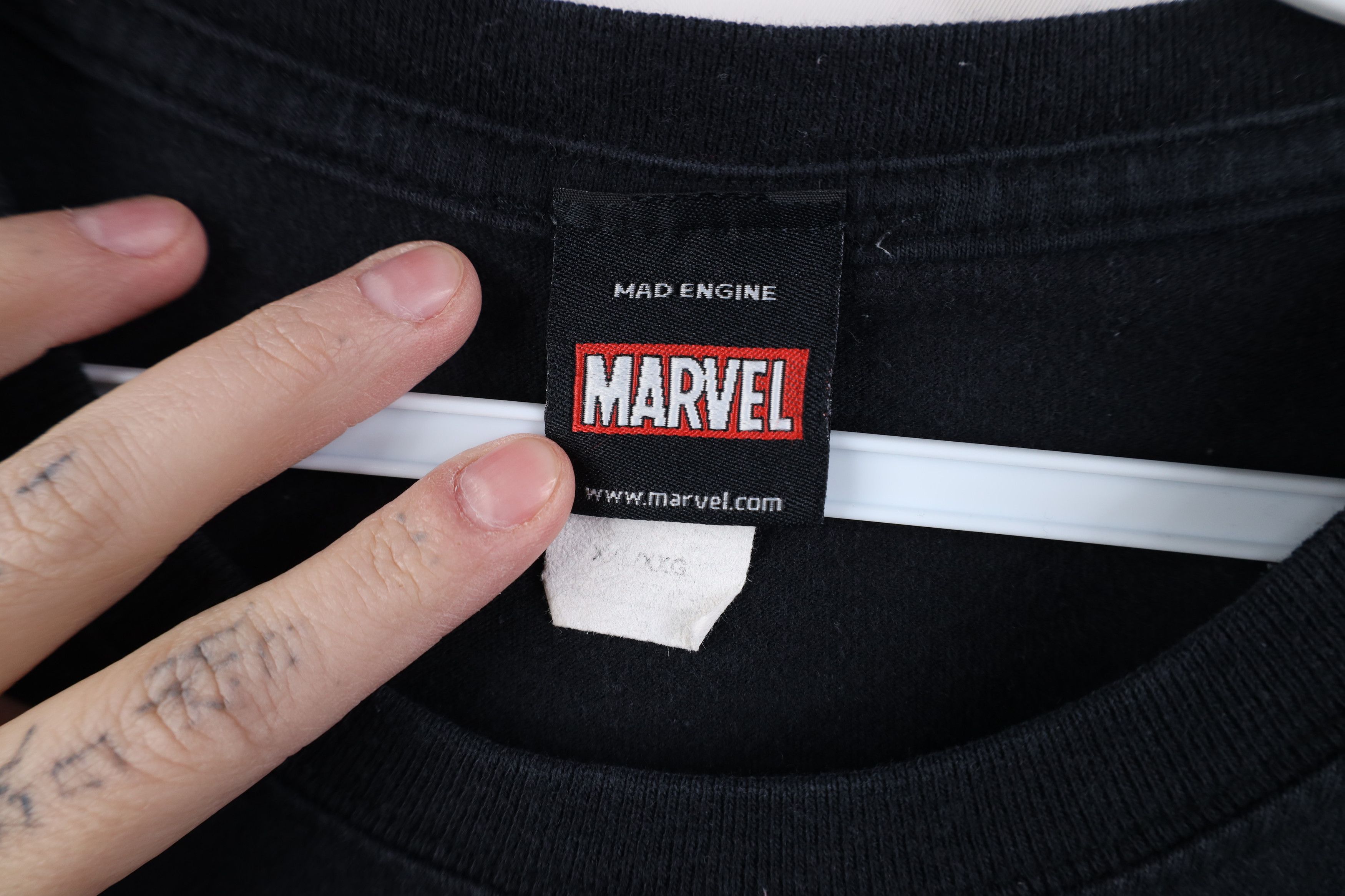 Vintage Vintage Y2K Marvel Comics Superhero Short Sleeve T-Shirt Size US XXL / EU 58 / 5 - 7 Thumbnail