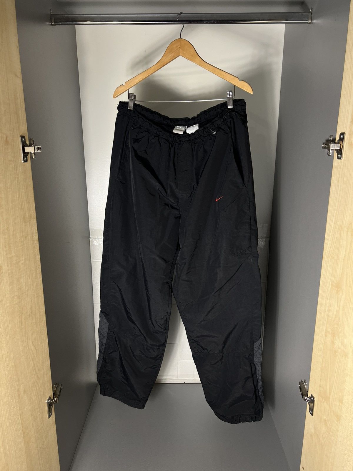 Nike VINTAGE NIKE RETRO SWEATPANTS MULTIPICKET DRILL SWOOSH JAPAN STYLE Y2K 90s Size US 36 / EU 52 - 11 Thumbnail