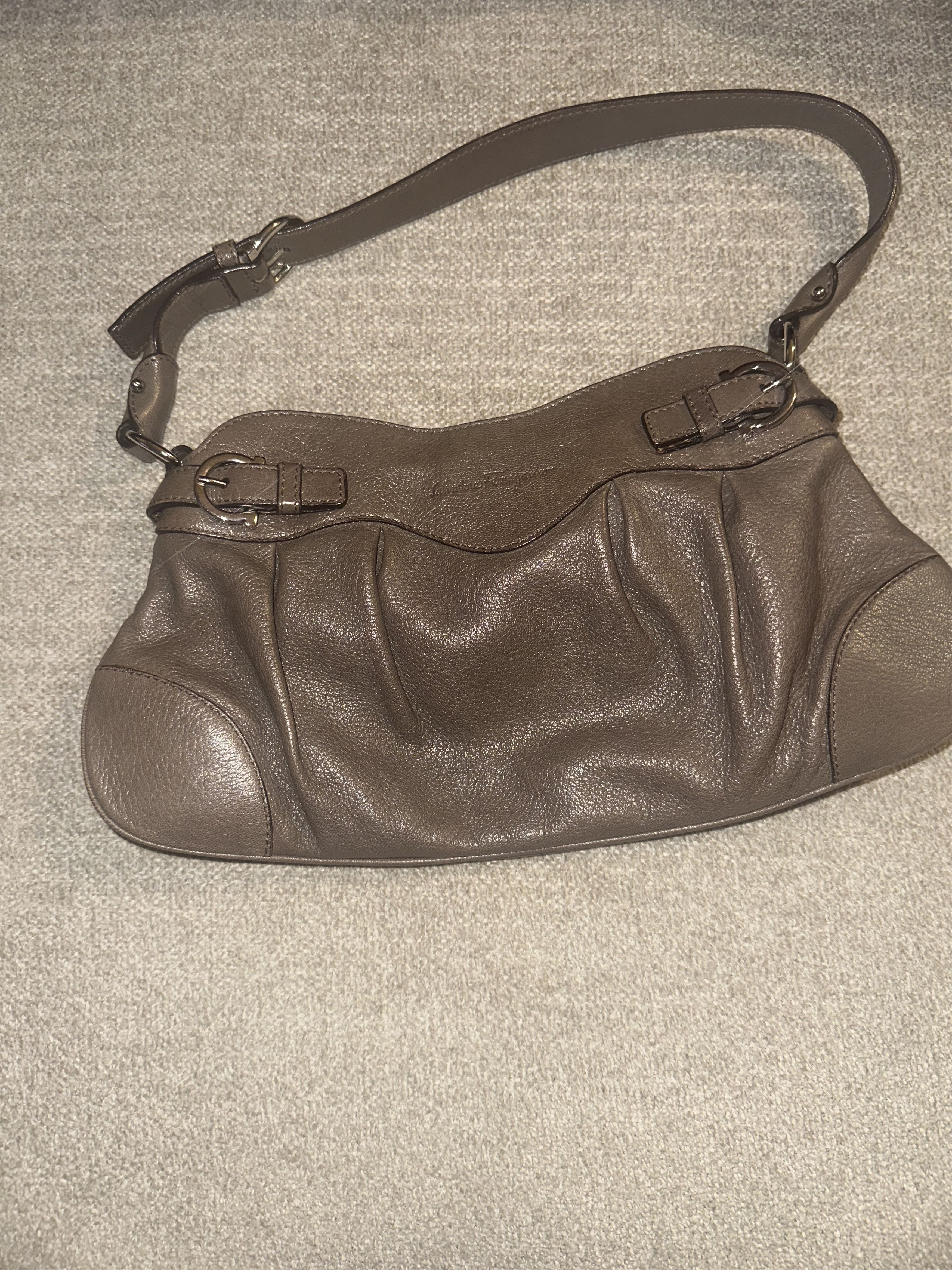 Salvatore Ferragamo Gancini Size ONE SIZE - 2 Thumbnail